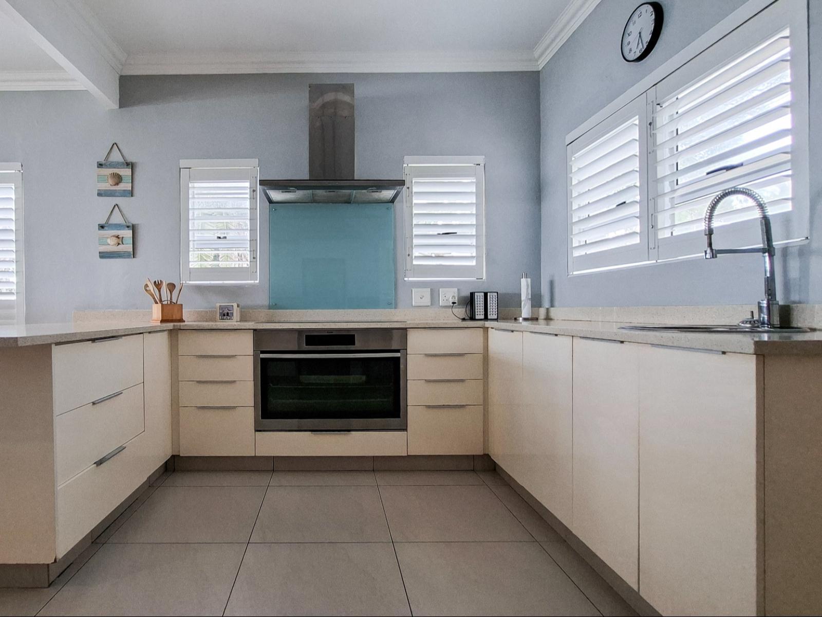 Roomtype 653: Breakfast area South Coast - Just Property