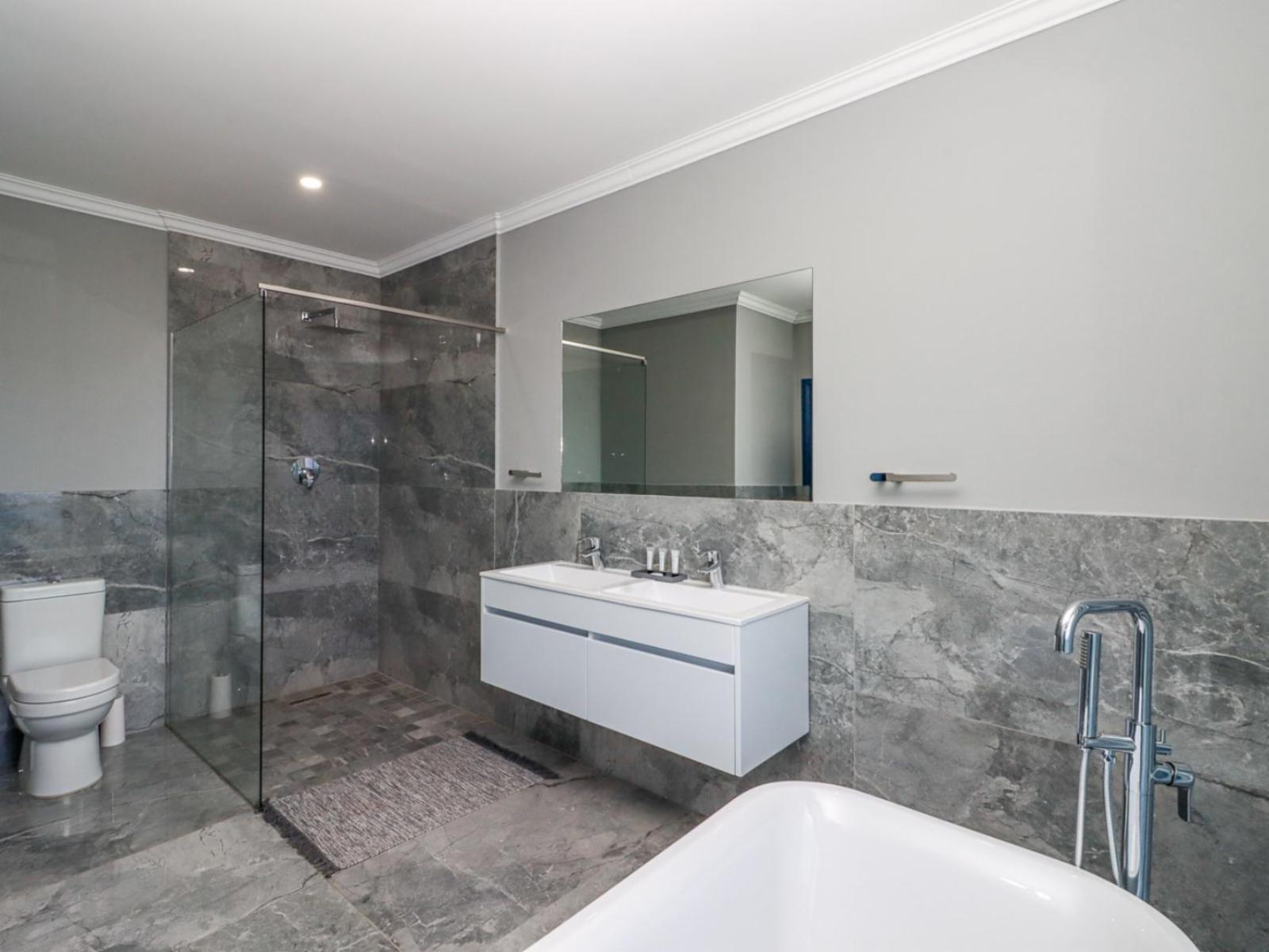 Roomtype 637: Bathroom South Coast - Just Property
