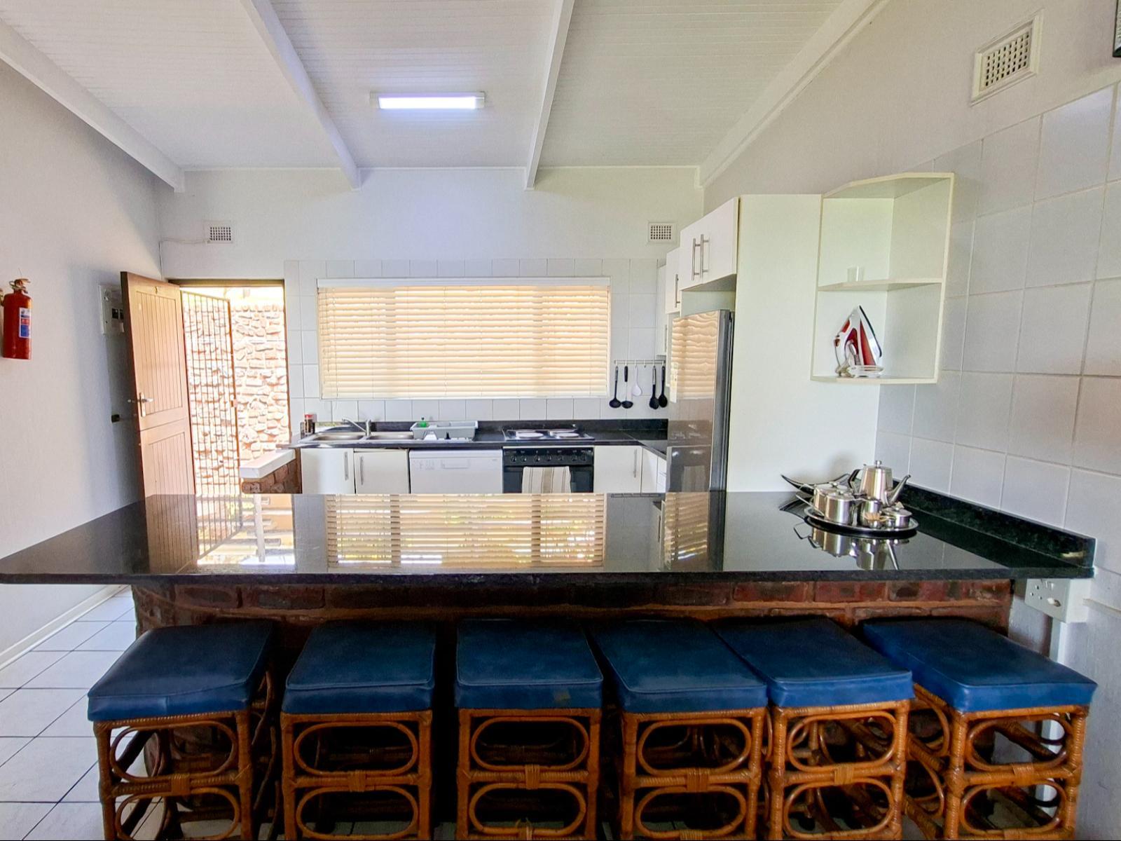 Roomtype 659: Breakfast area South Coast - Just Property