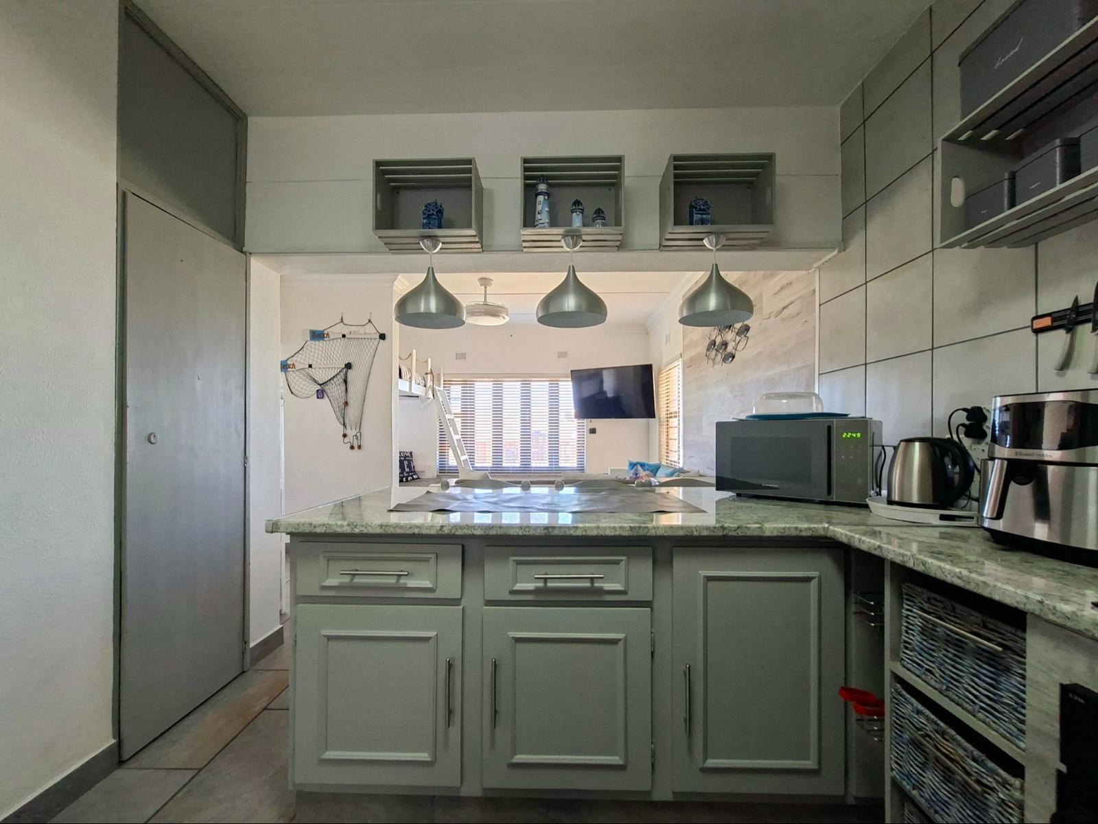 Roomtype 669: Breakfast area South Coast - Just Property
