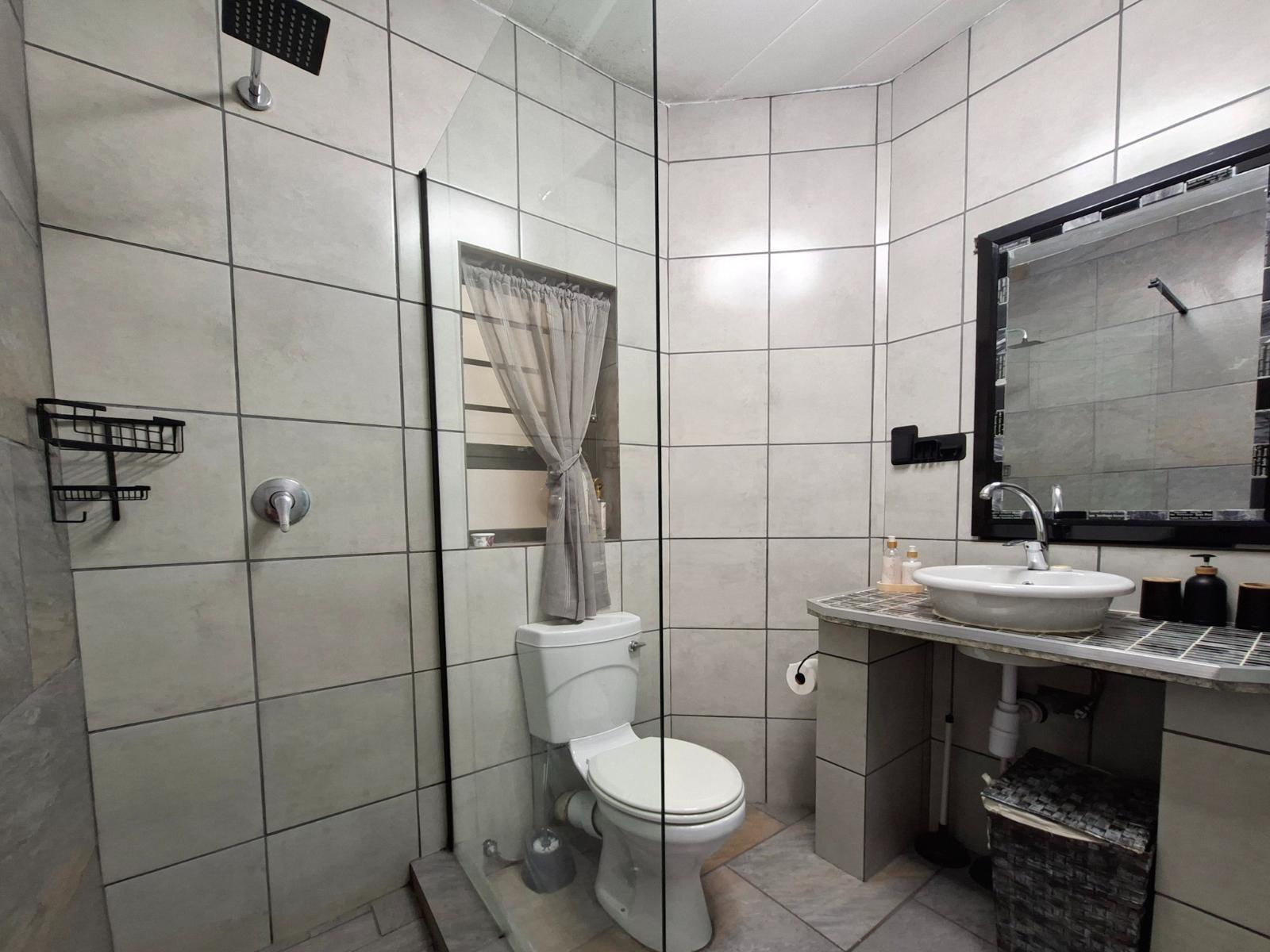 Roomtype 669: Bathroom South Coast - Just Property