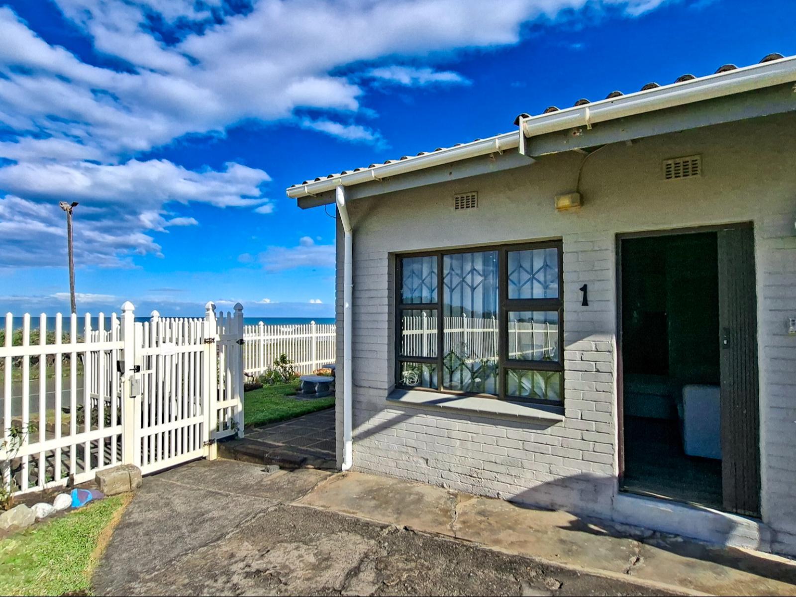 Roomtype 666: Facade or entrance South Coast - Just Property