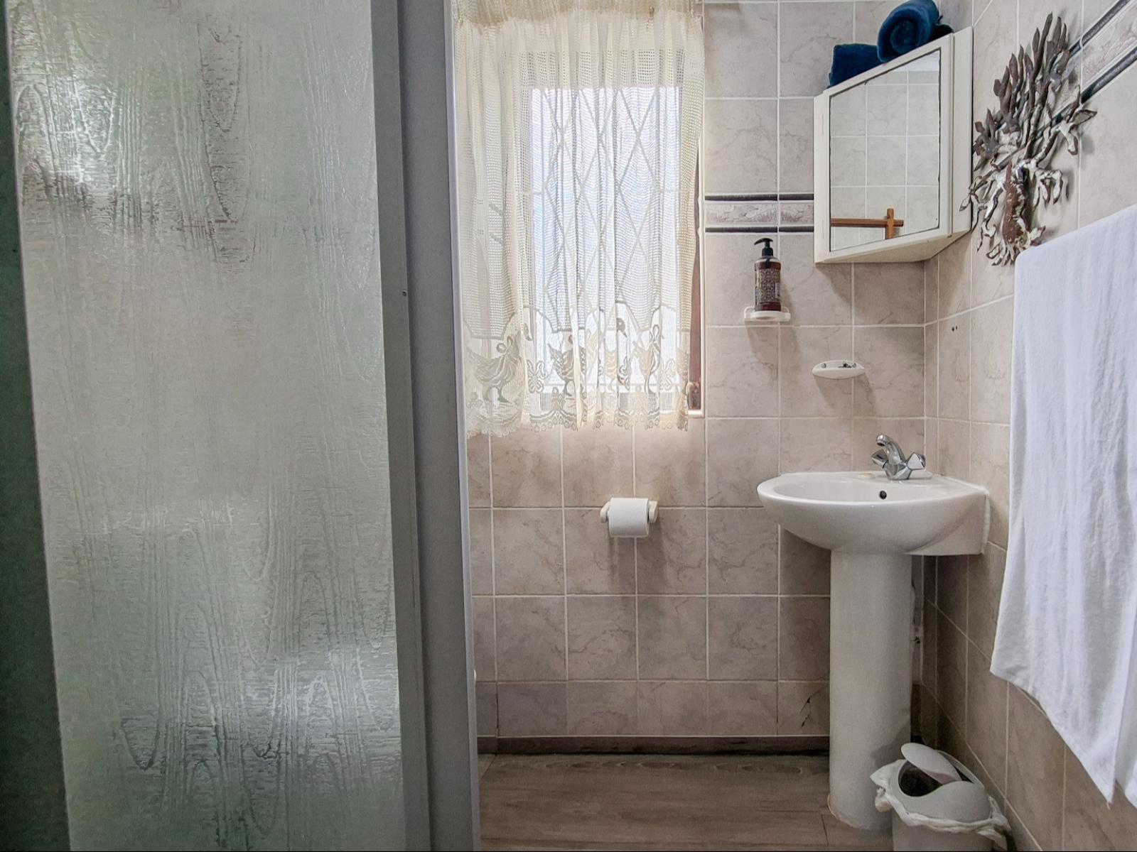 Roomtype 666: Bathroom South Coast - Just Property