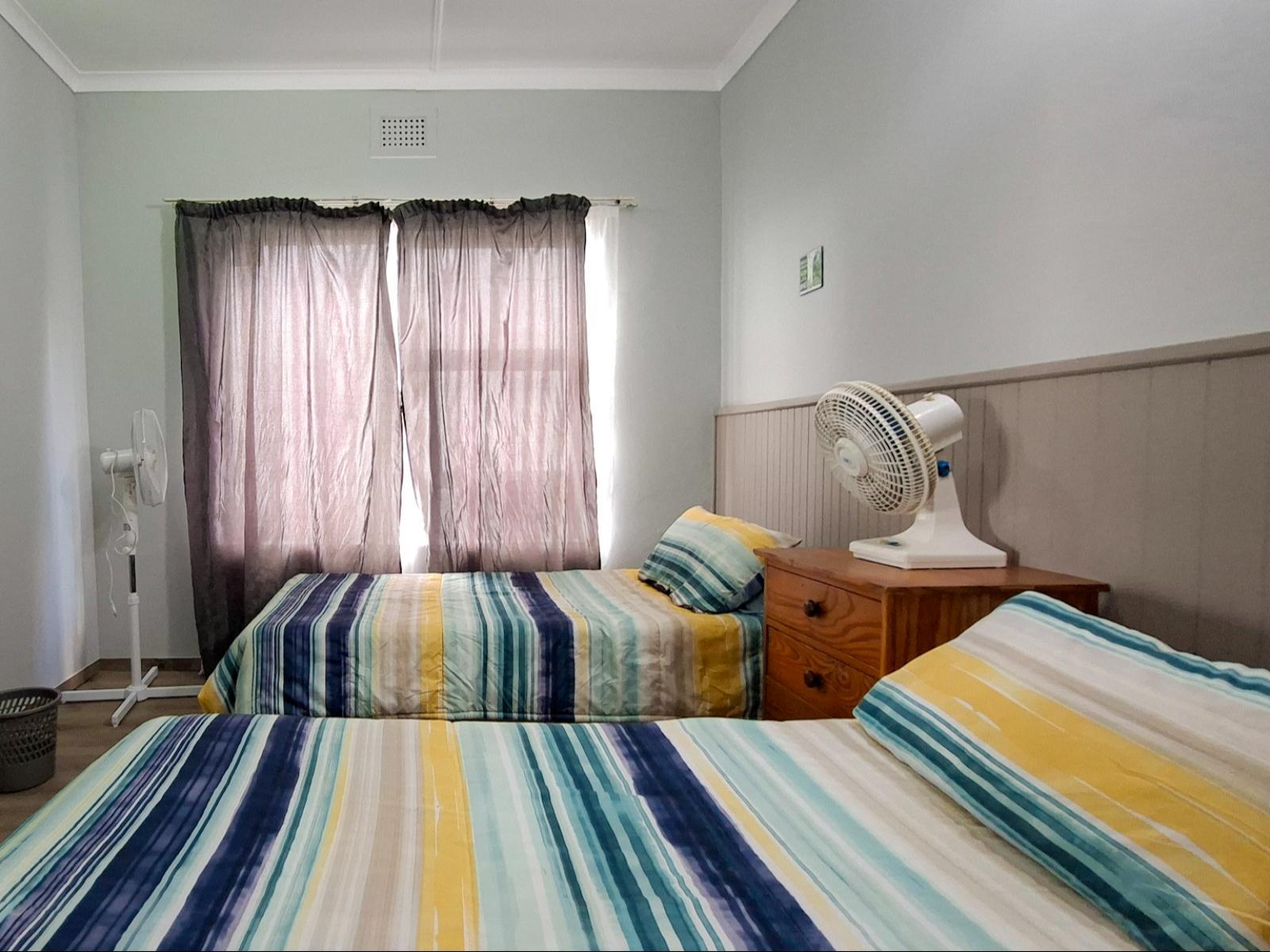 Roomtype 666: Photo of the whole room South Coast - Just Property
