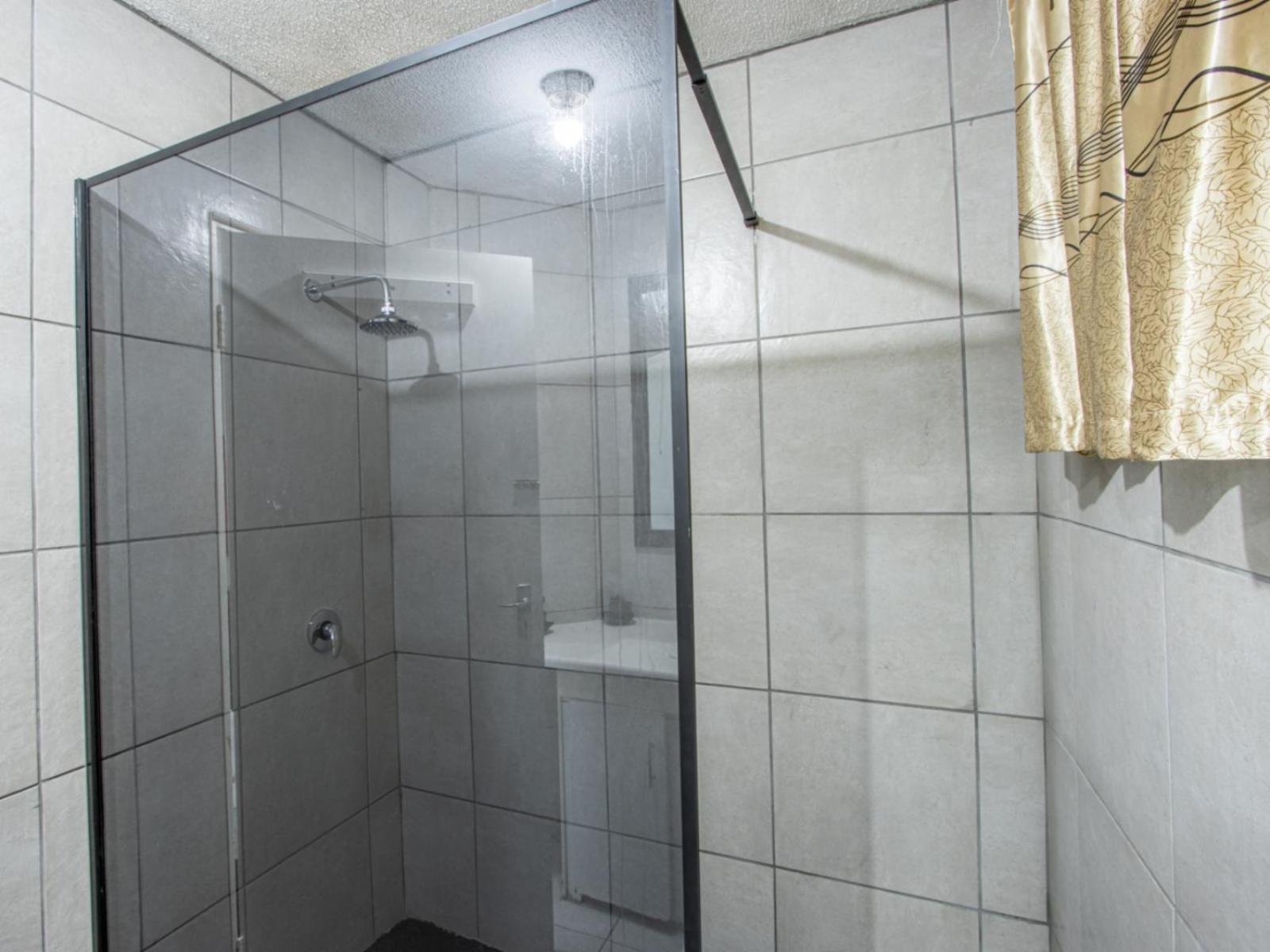 Roomtype 148: Bathroom South Coast - Just Property