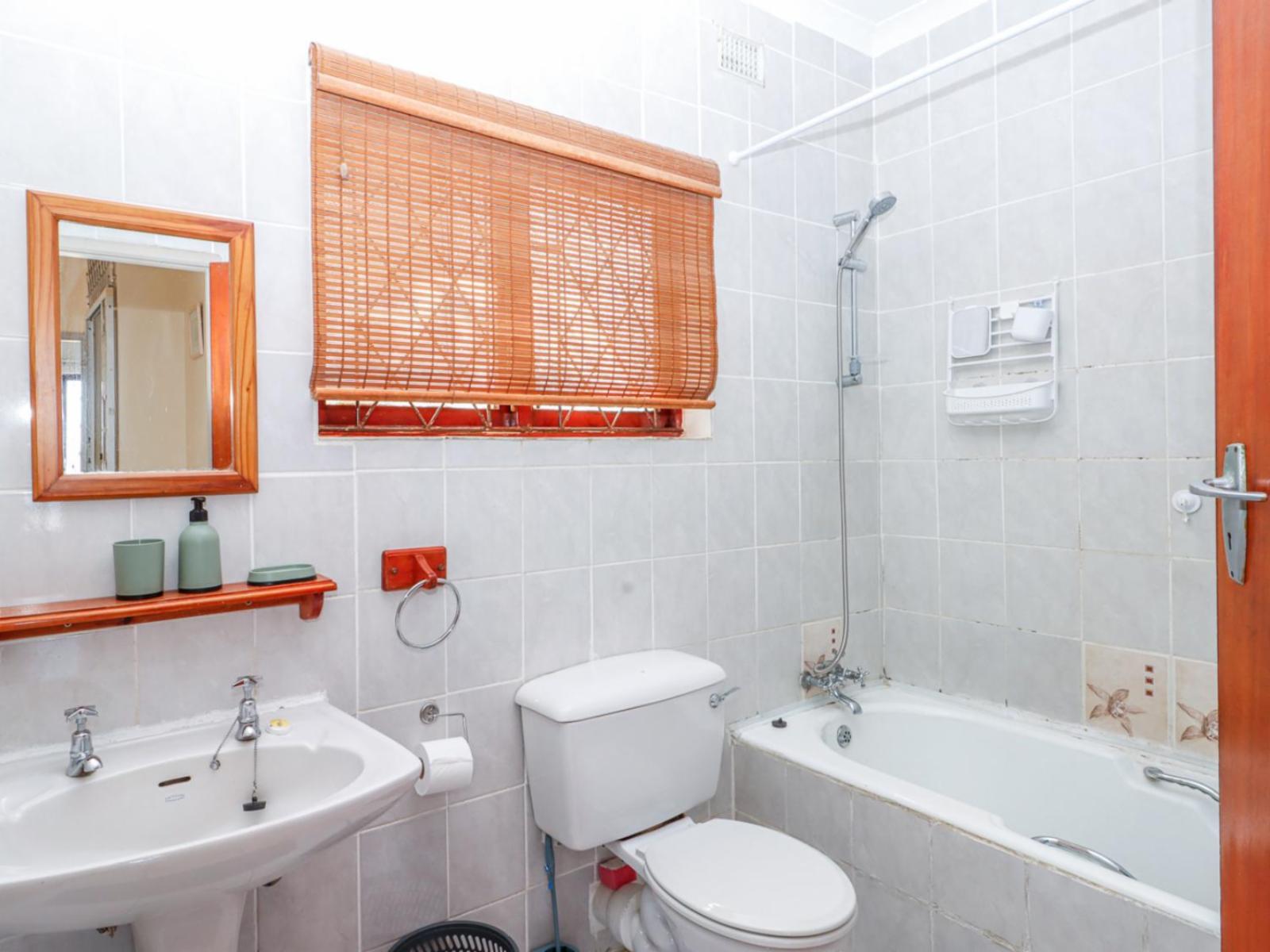 Roomtype 639: Bathroom South Coast - Just Property