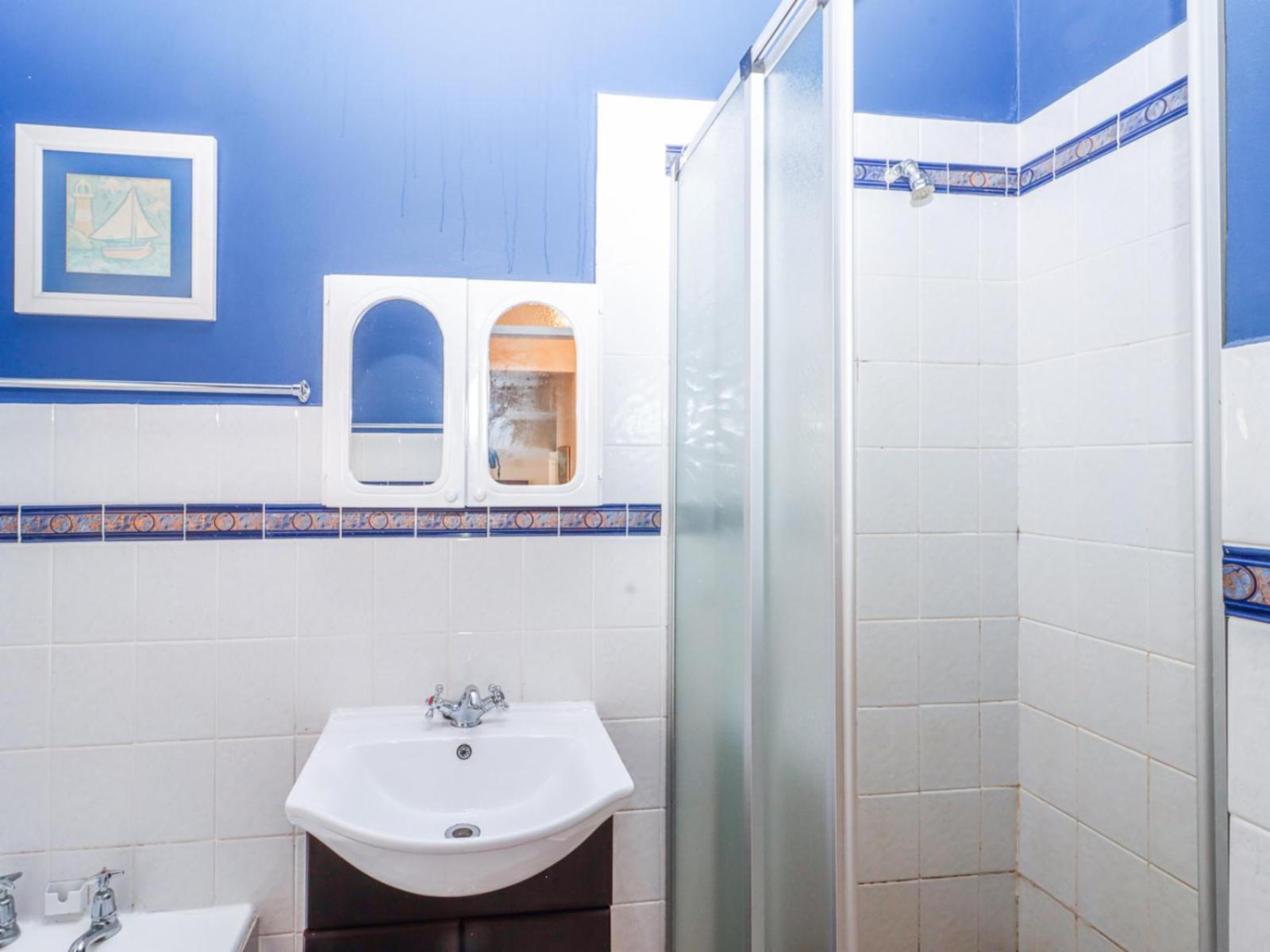 Roomtype 66: Bathroom South Coast - Just Property