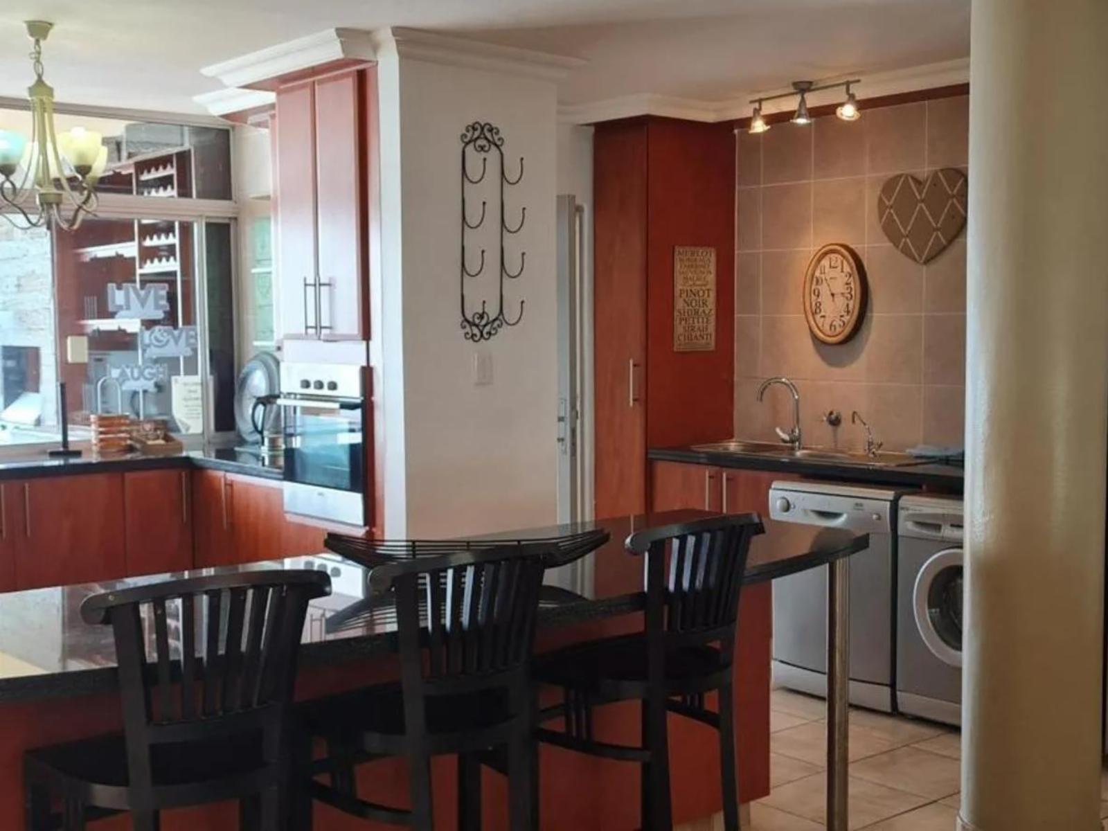 Roomtype 671: Dining area South Coast - Just Property