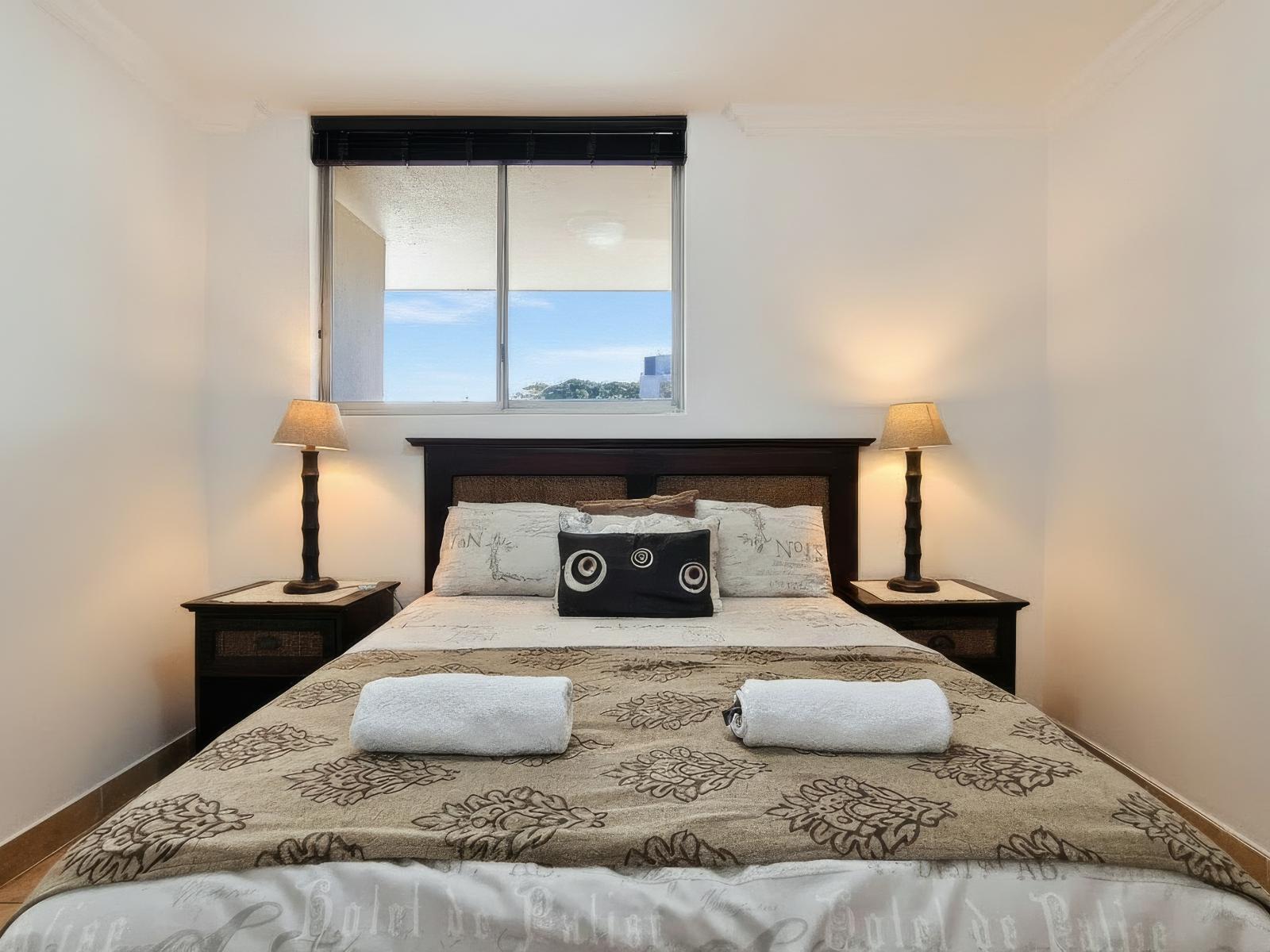 Roomtype 671: Photo of the whole room South Coast - Just Property