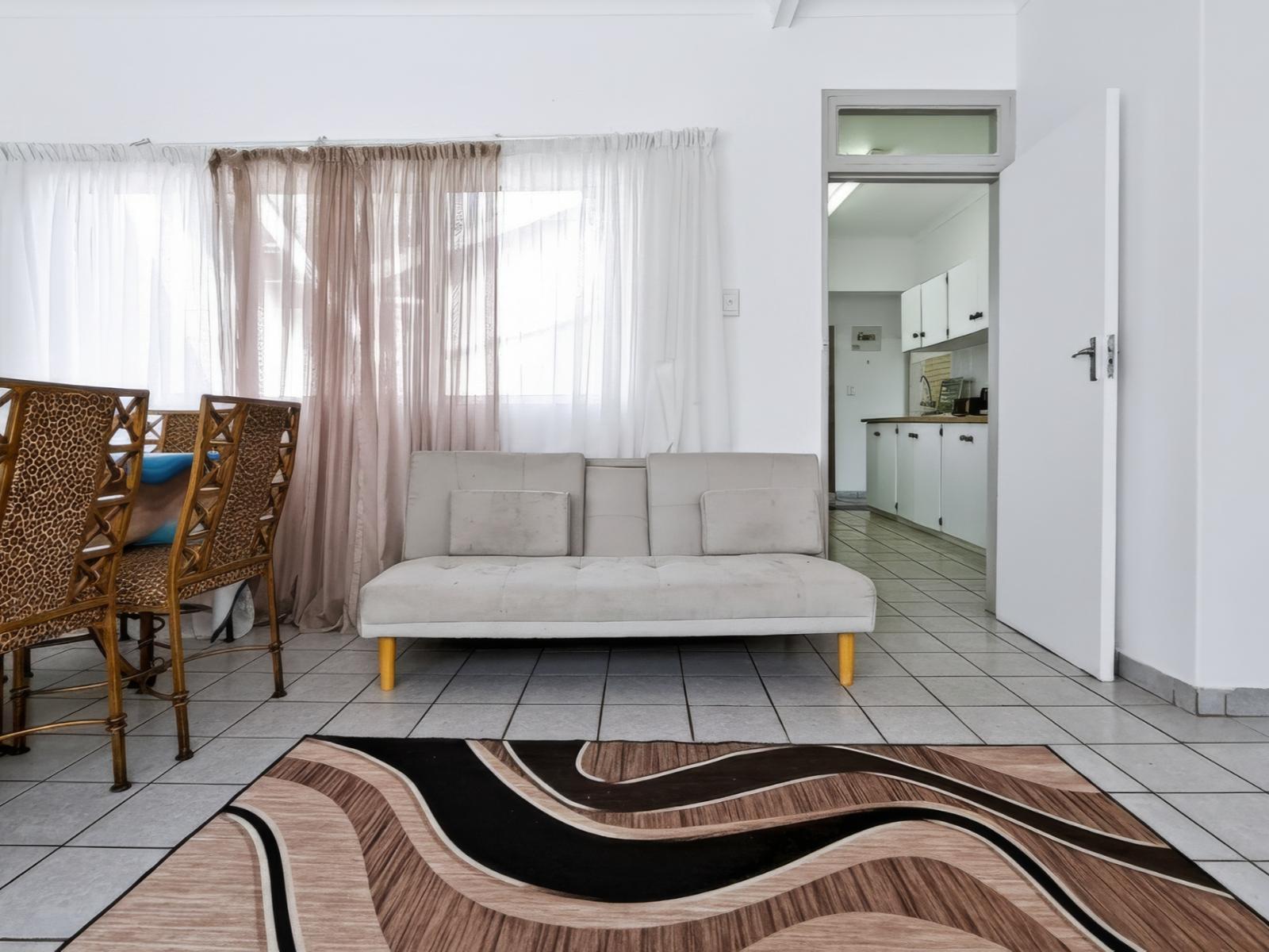 Roomtype 667: Living Room South Coast - Just Property