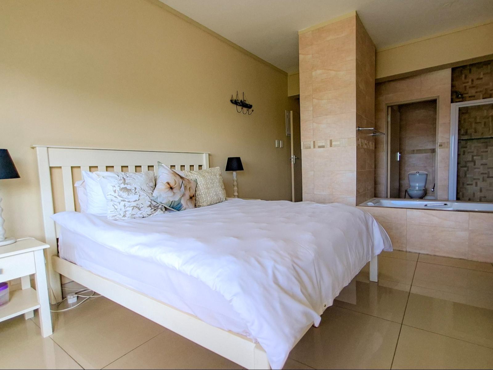Roomtype 663: Bed South Coast - Just Property