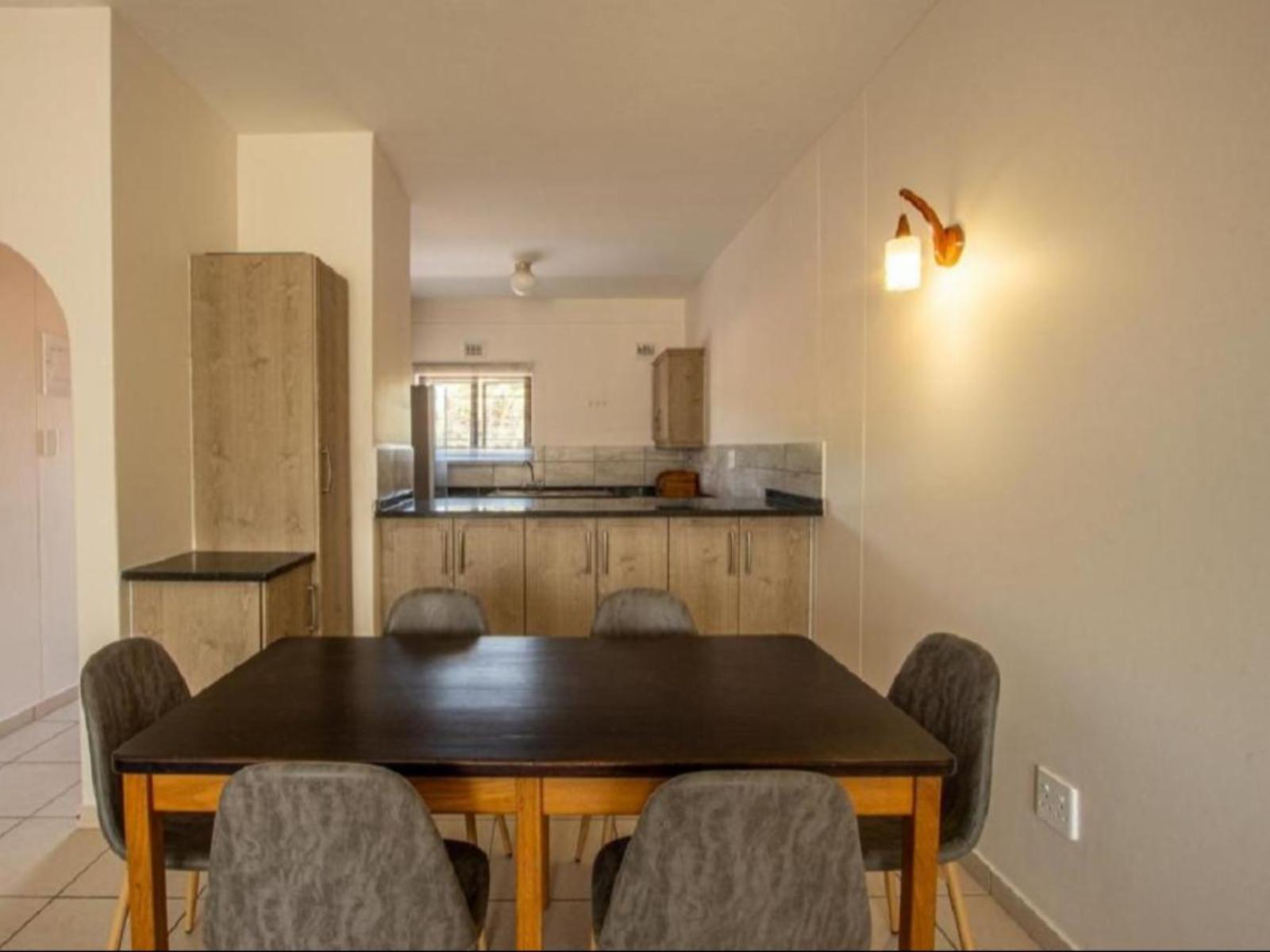 Roomtype 594: Dining area South Coast - Just Property