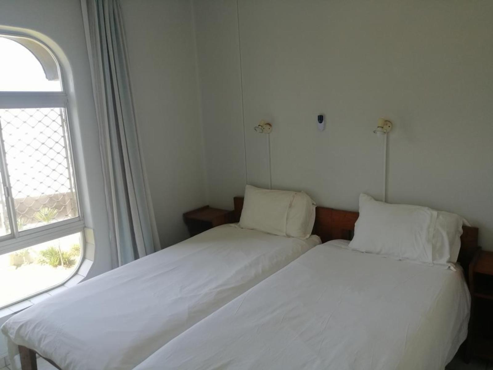 Roomtype 435: Bed South Coast - Just Property