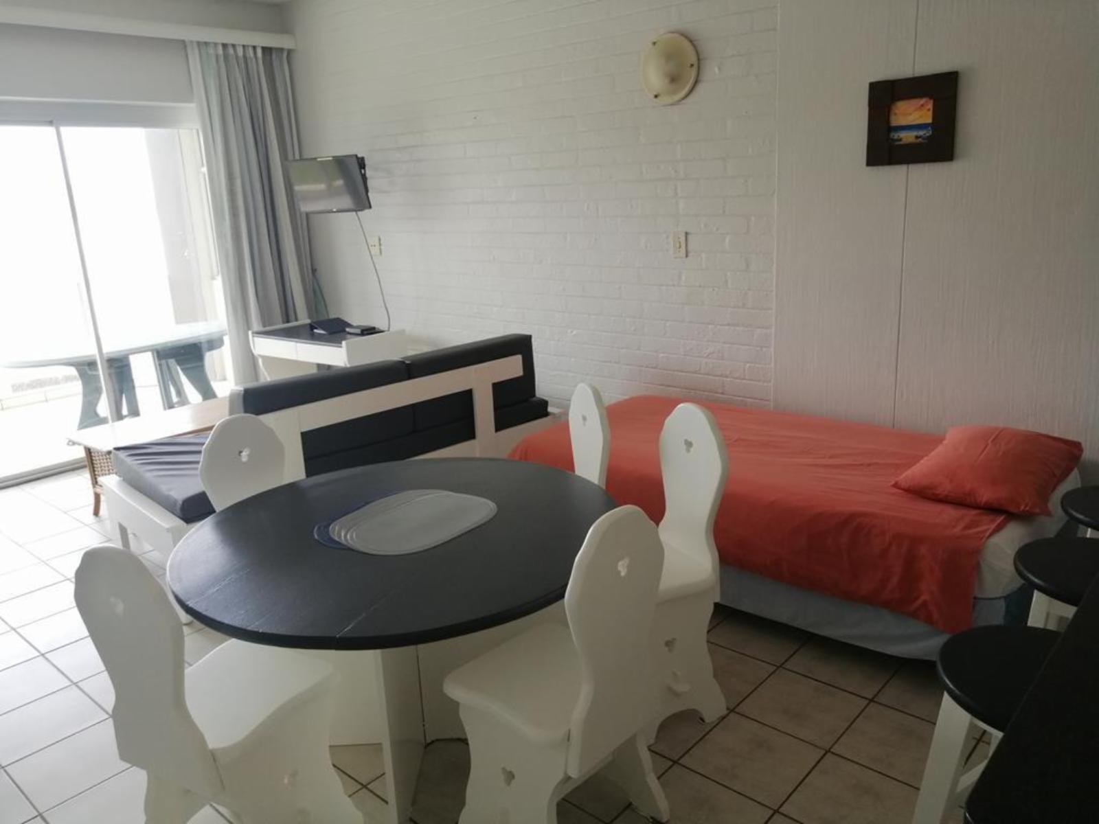 Roomtype 419: TV and multimedia South Coast - Just Property