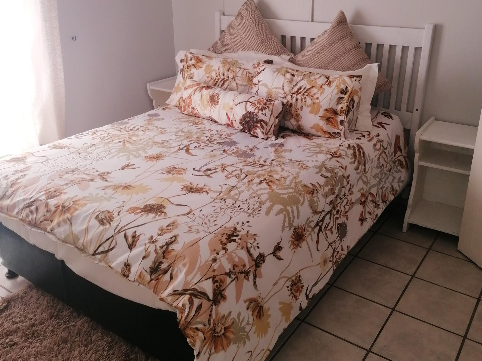 Roomtype 425: Bed South Coast - Just Property