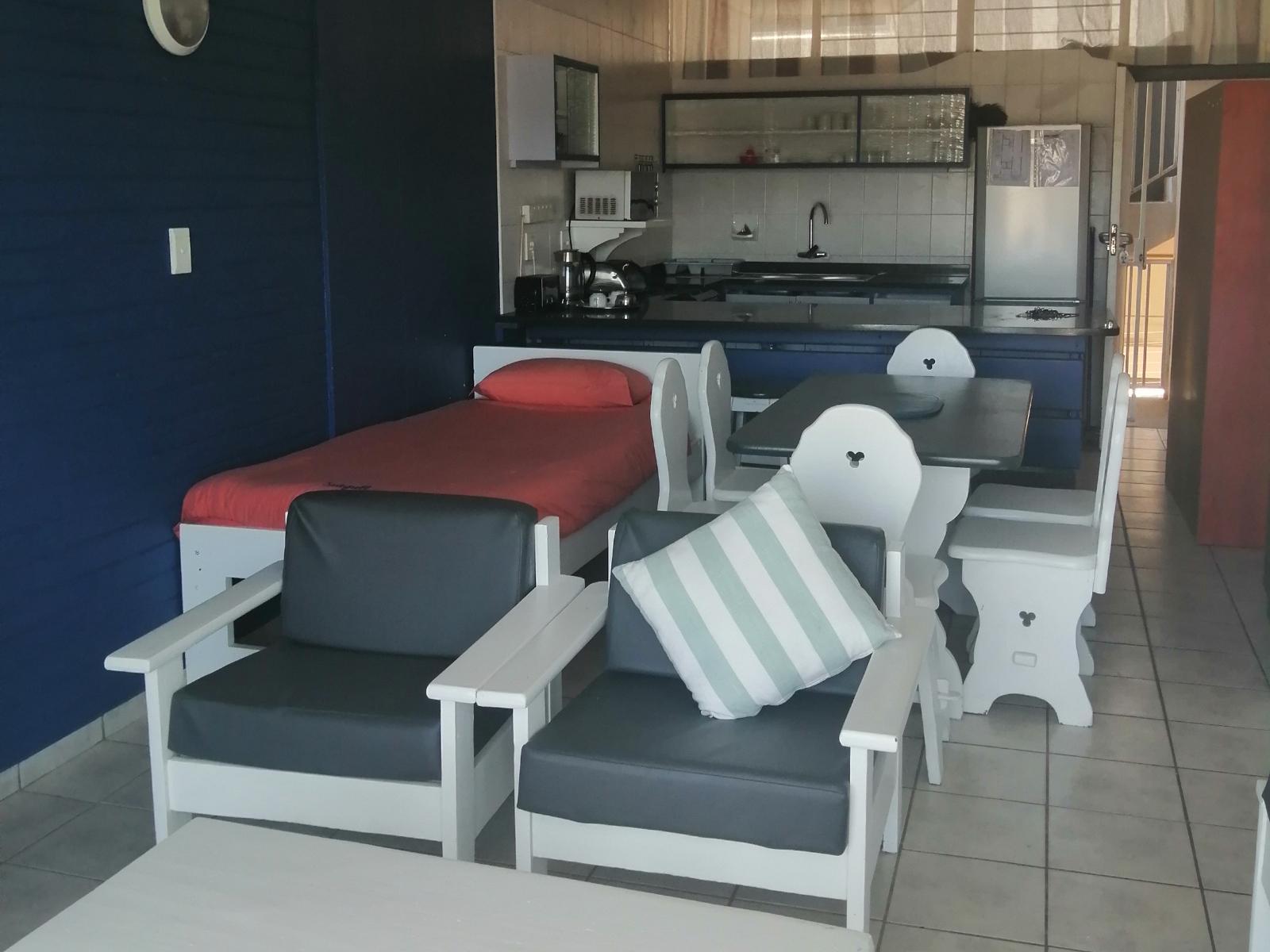 Roomtype 449: Seating area South Coast - Just Property