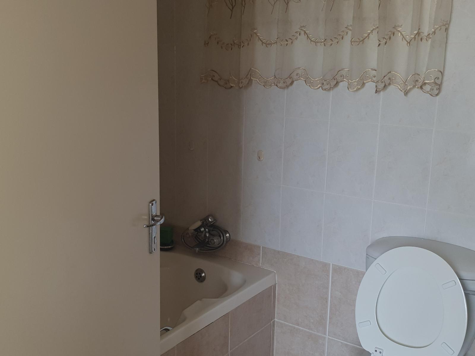 Roomtype 278: Toilet South Coast - Just Property
