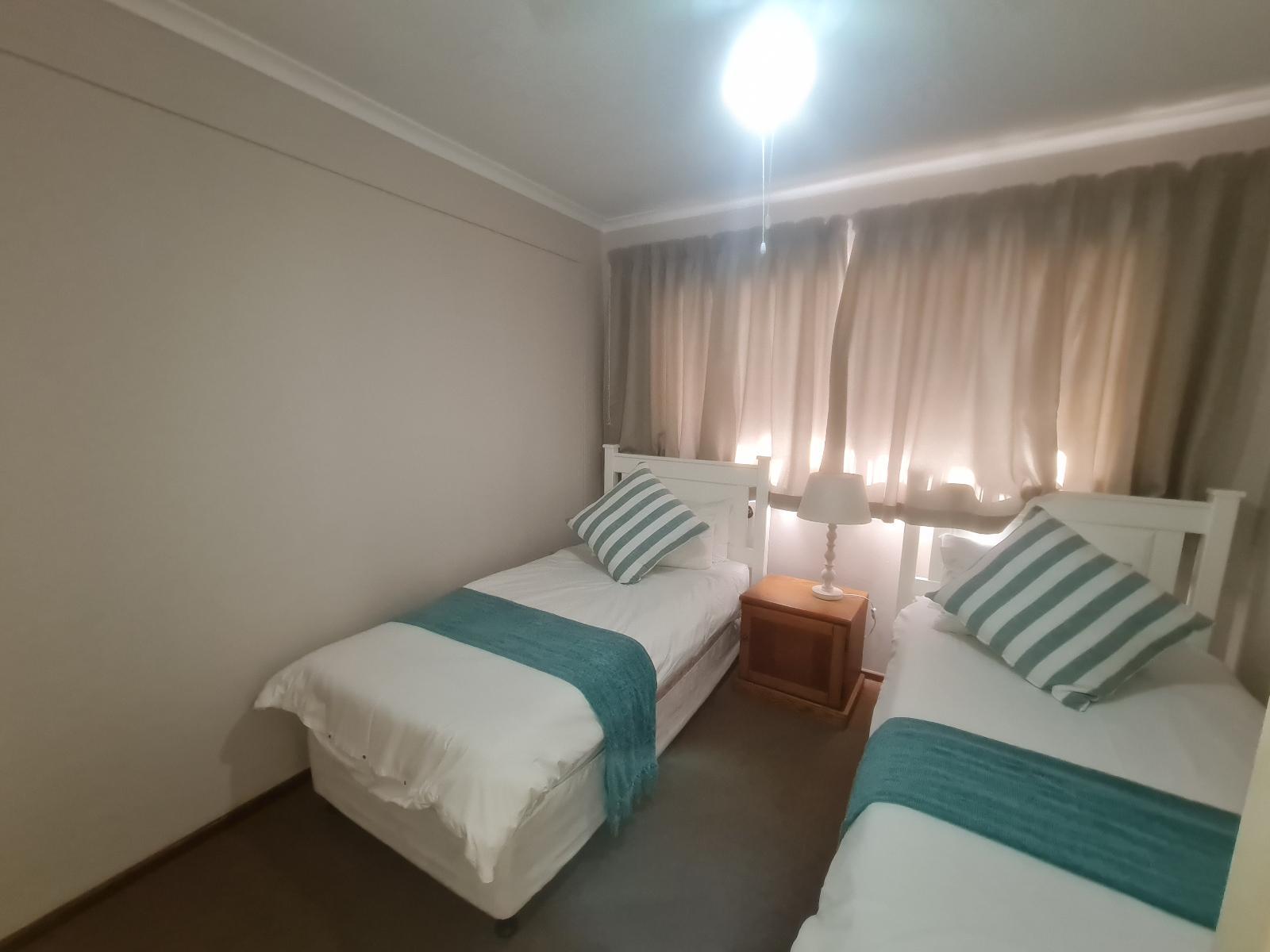 Roomtype 270: Photo of the whole room South Coast - Just Property