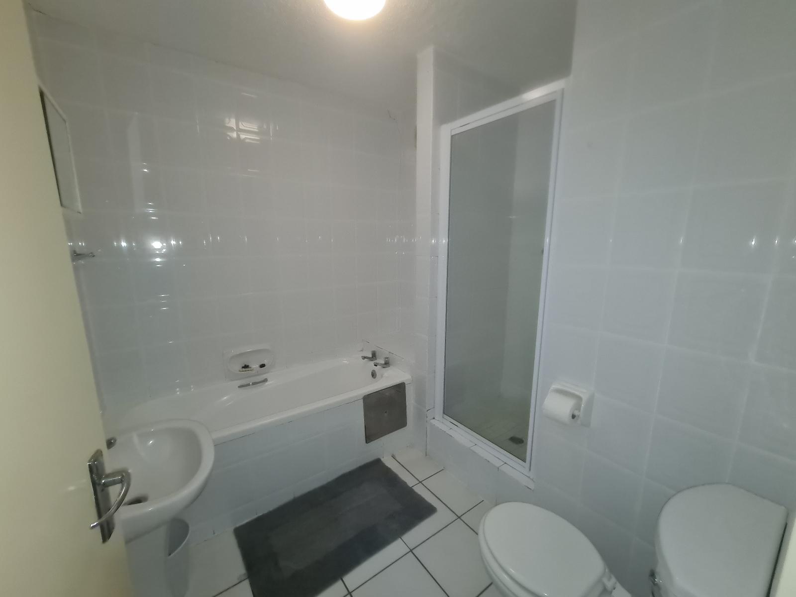 Roomtype 445: Bathroom South Coast - Just Property