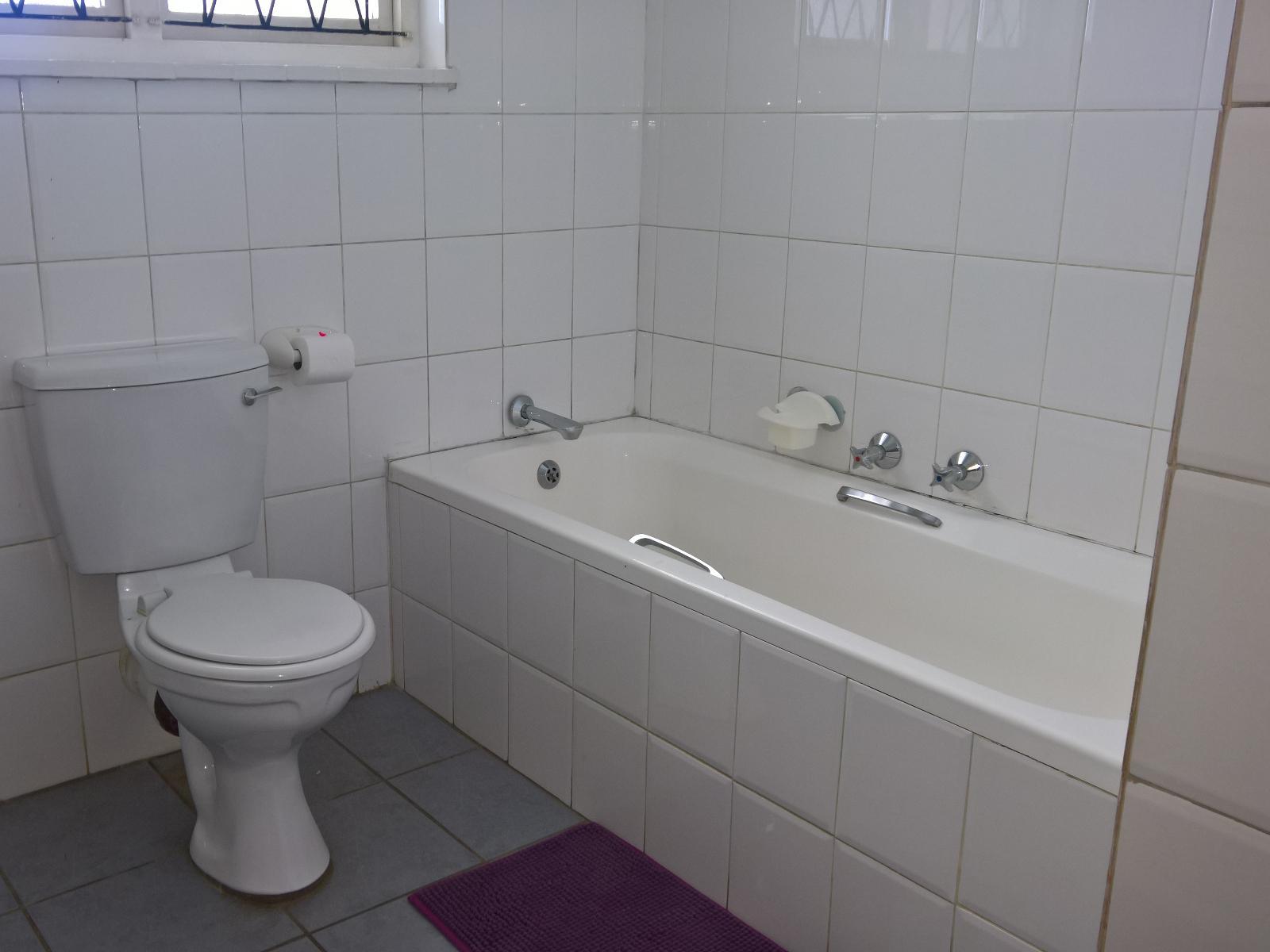 Roomtype 521: Bathroom South Coast - Just Property