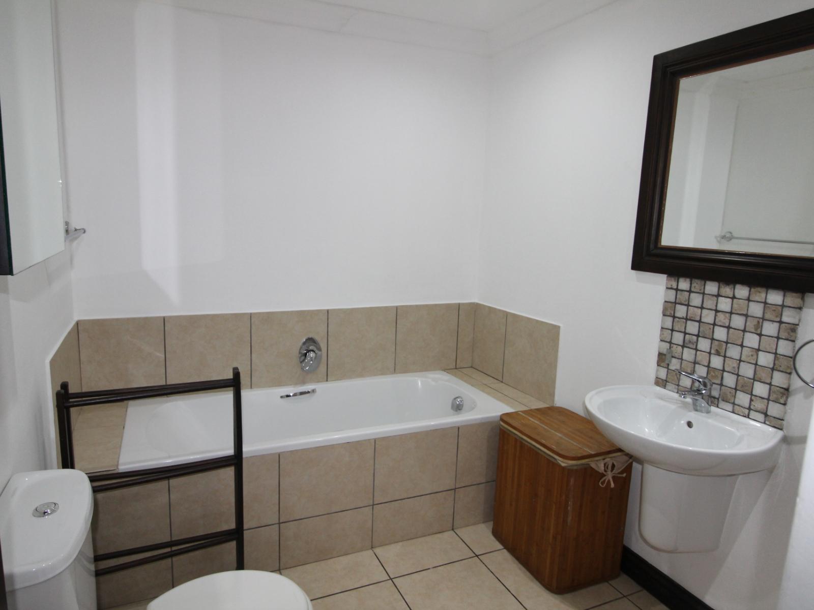 Roomtype 98: Bathroom South Coast - Just Property