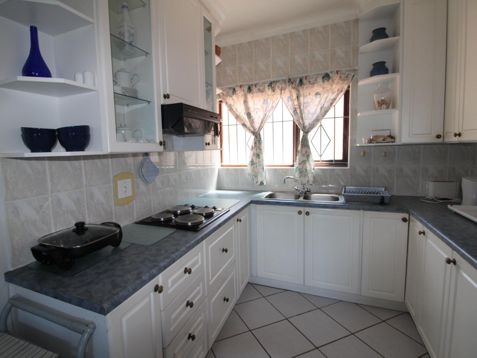 Roomtype 347: Kitchenette South Coast - Just Property