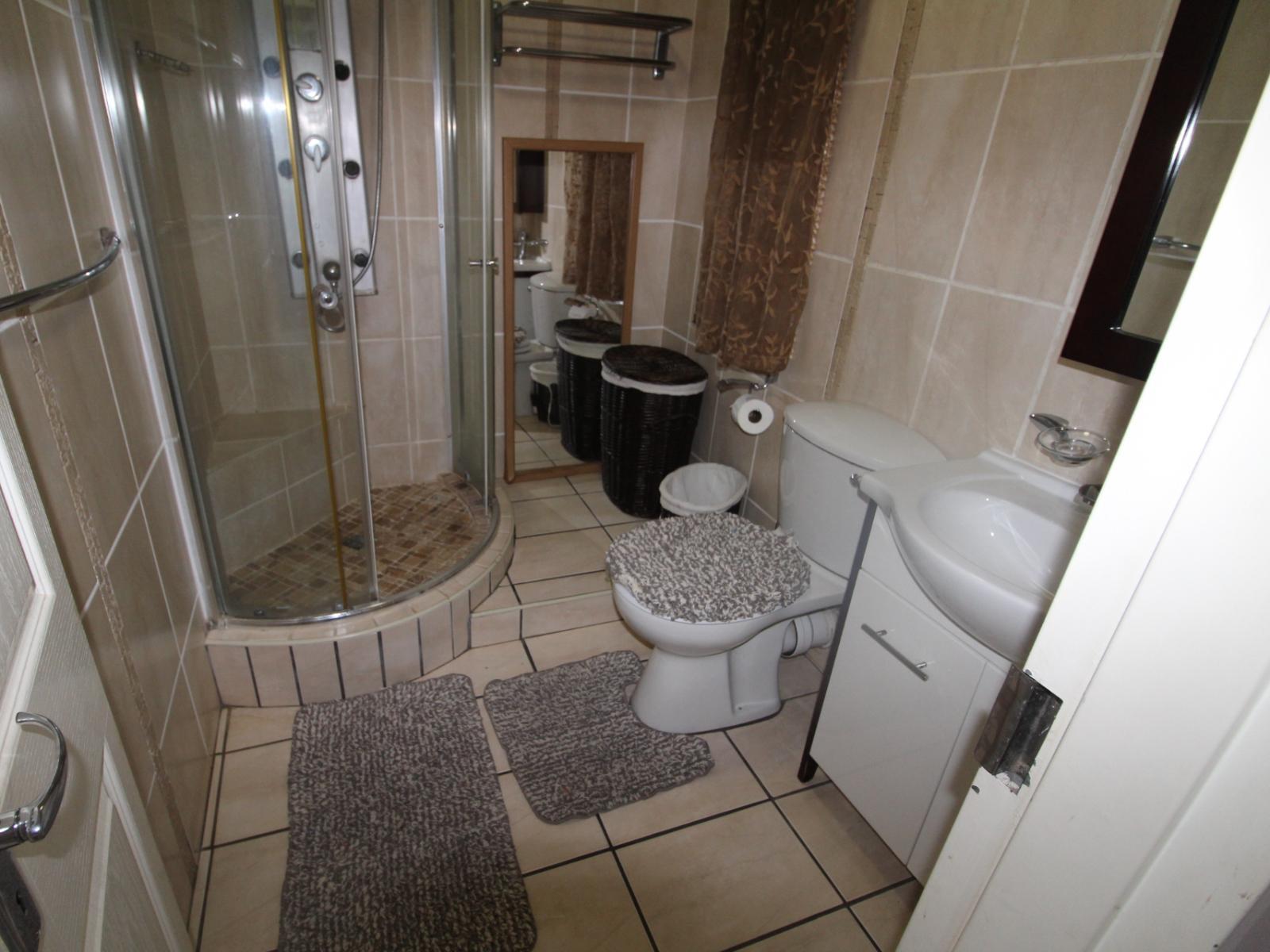 Roomtype 124: Bathroom South Coast - Just Property