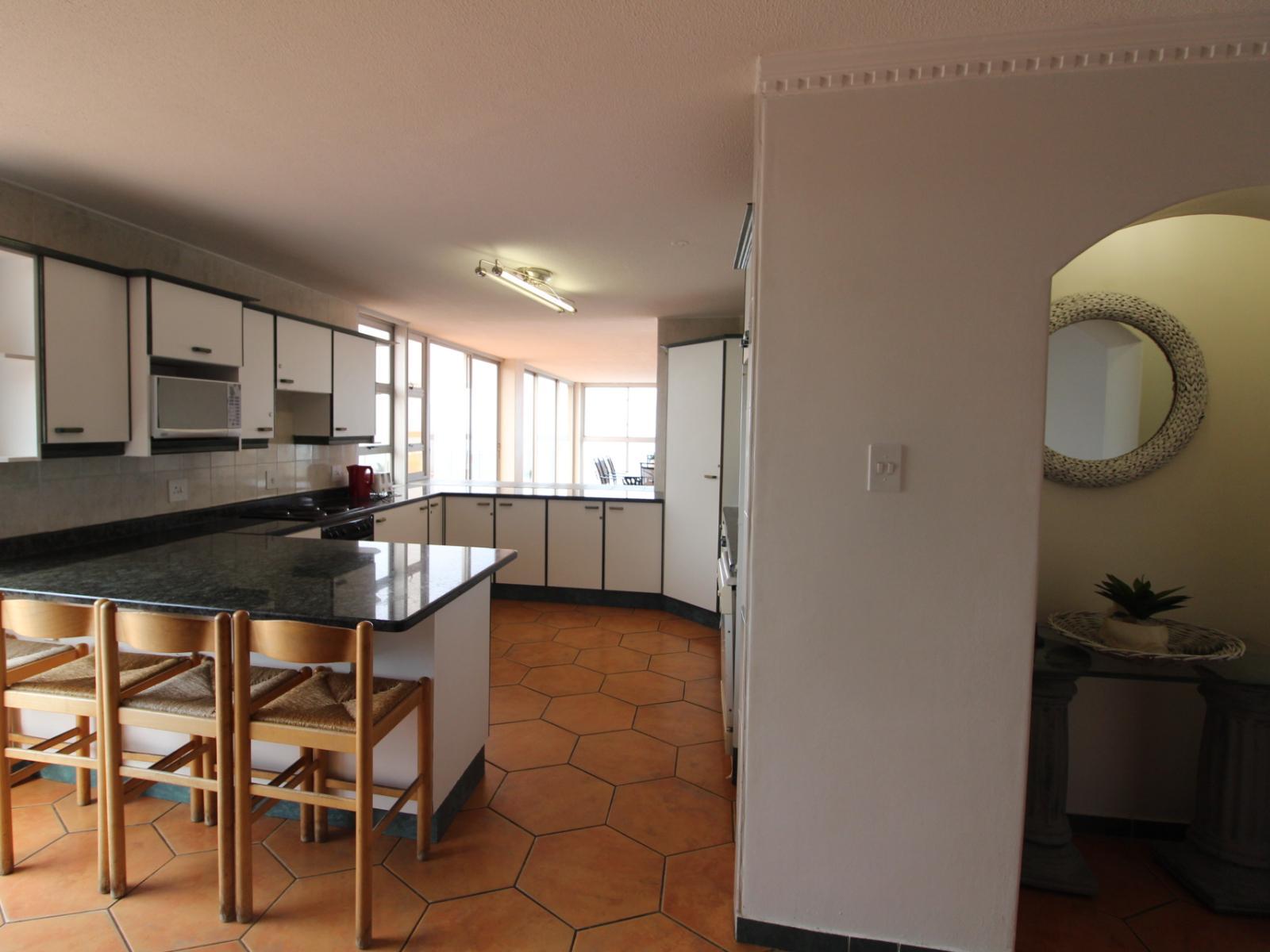 Roomtype 127: Kitchenette South Coast - Just Property