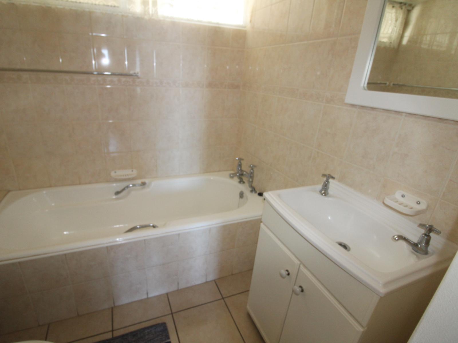 Roomtype 453: Bathroom South Coast - Just Property