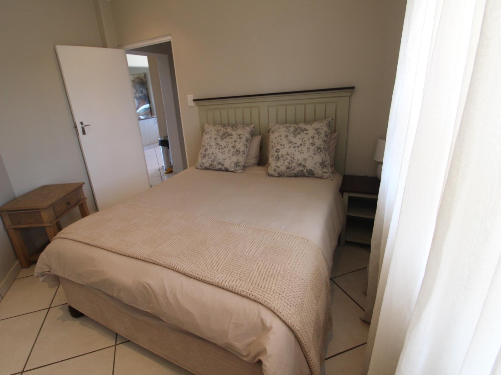 Roomtype 527: Bed South Coast - Just Property