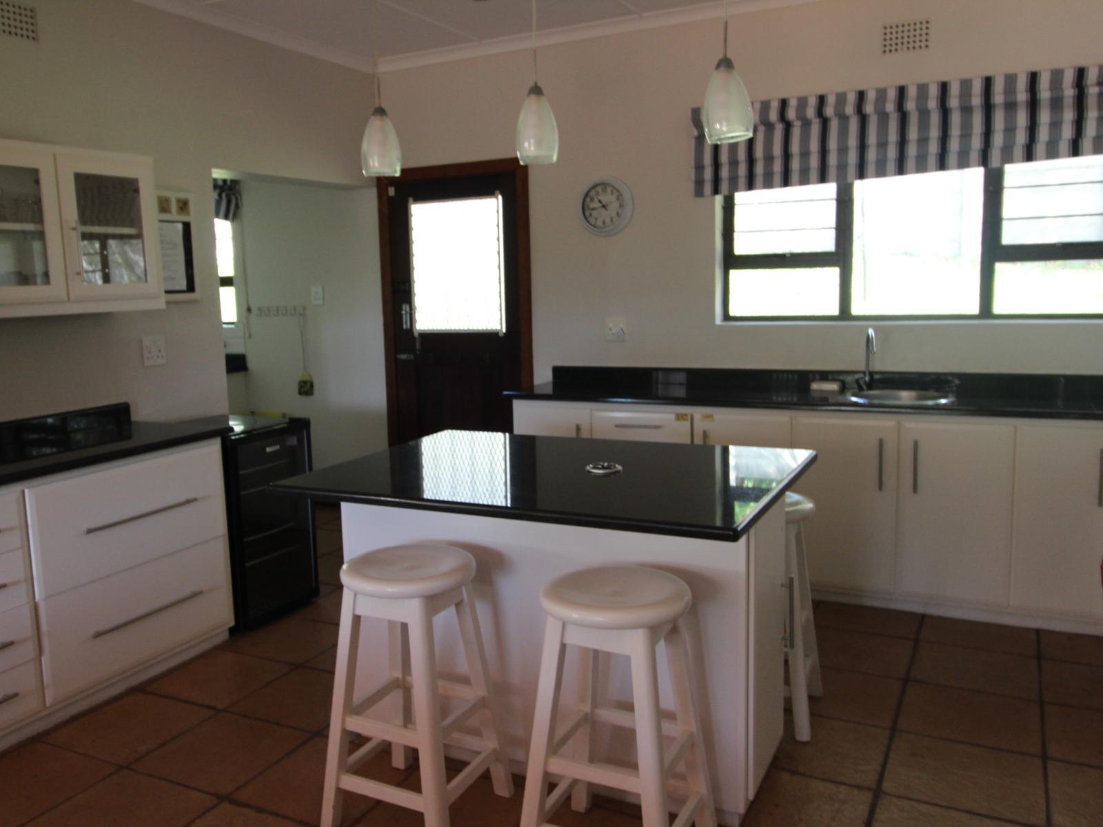 Roomtype 503: Kitchenette South Coast - Just Property