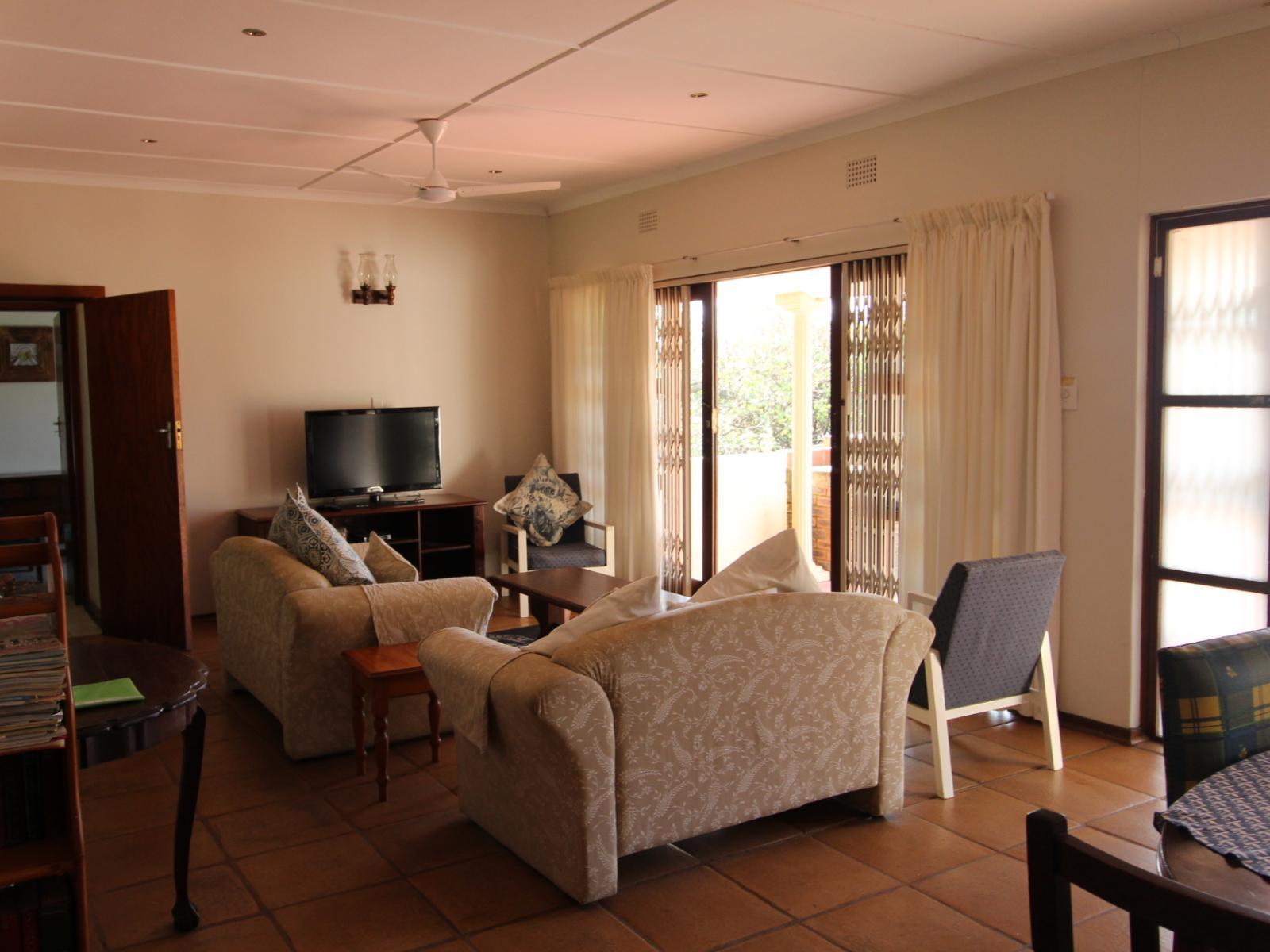 Roomtype 503: Seating area South Coast - Just Property