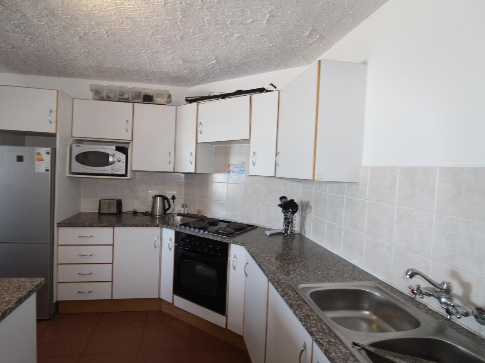 Roomtype 528: Kitchenette South Coast - Just Property