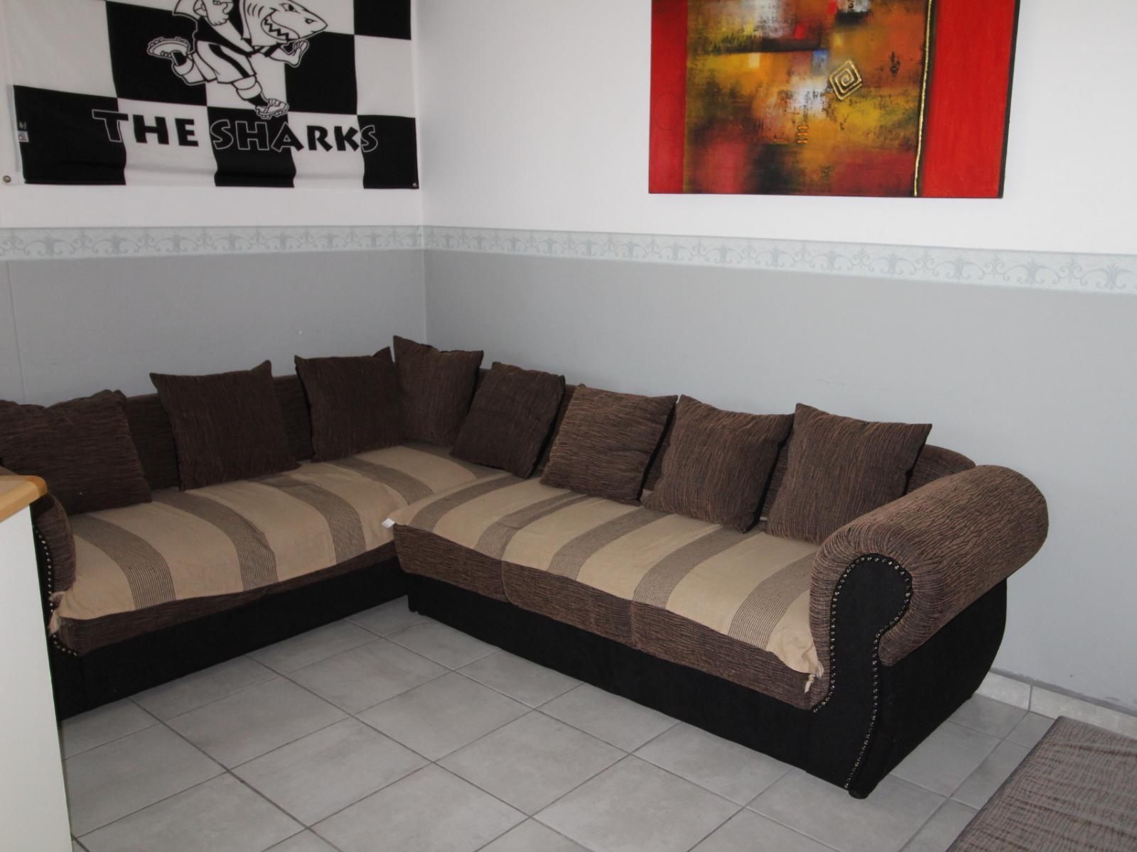 Roomtype 90: Seating area South Coast - Just Property