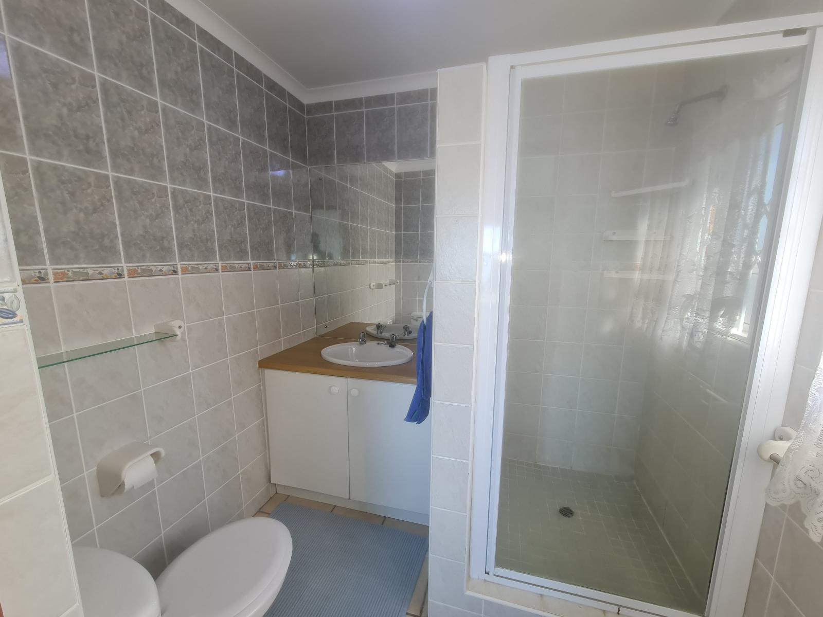 Roomtype 74: Bathroom South Coast - Just Property