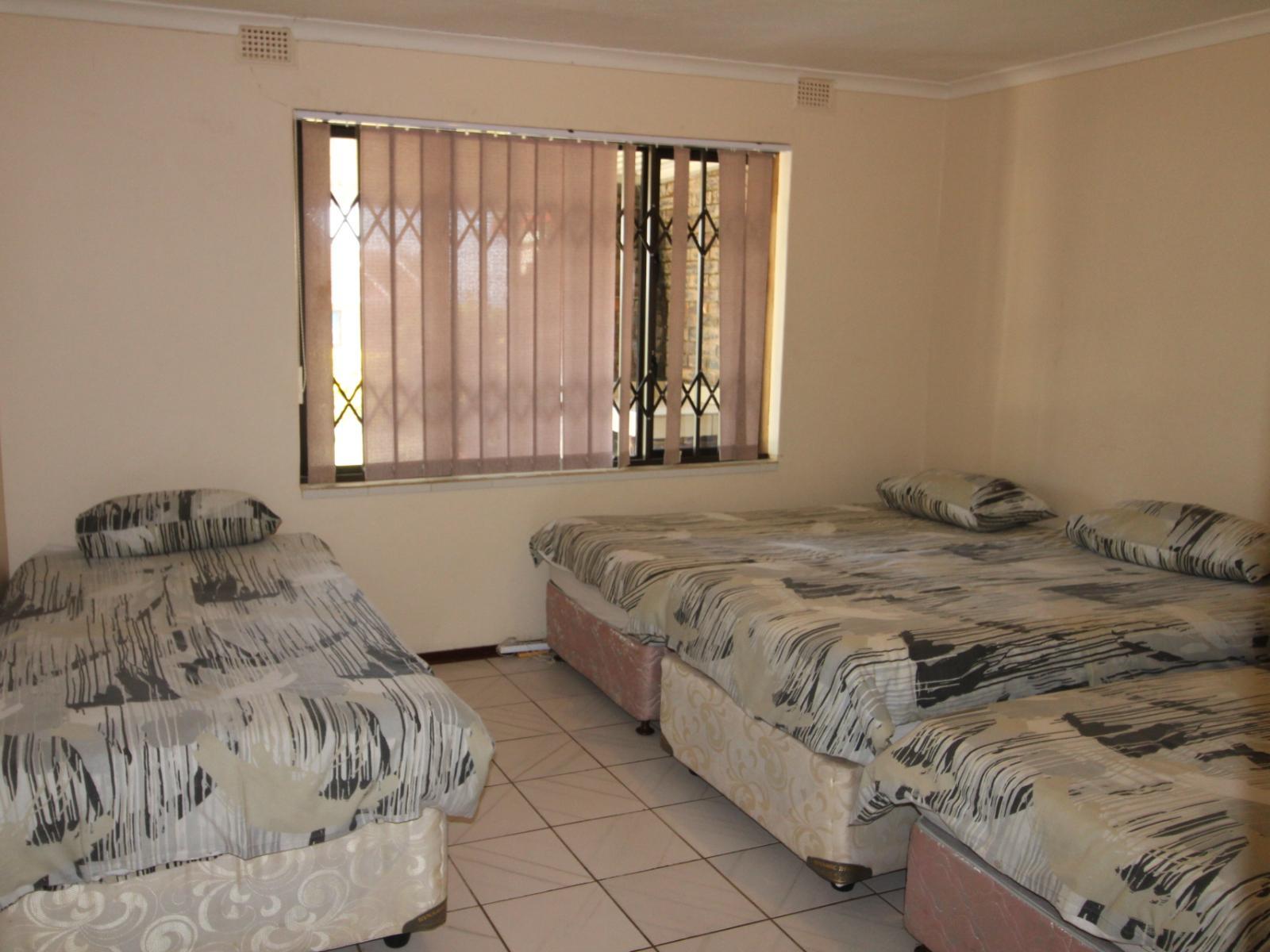 Roomtype 62: Bed South Coast - Just Property