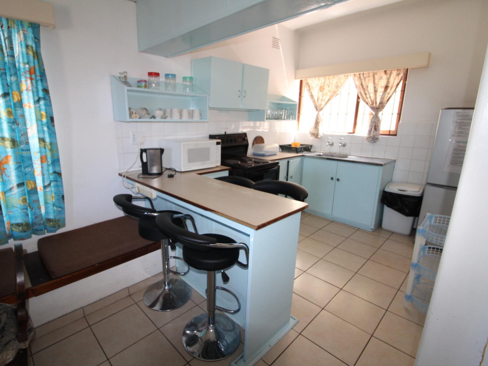 Roomtype 348: Kitchenette South Coast - Just Property