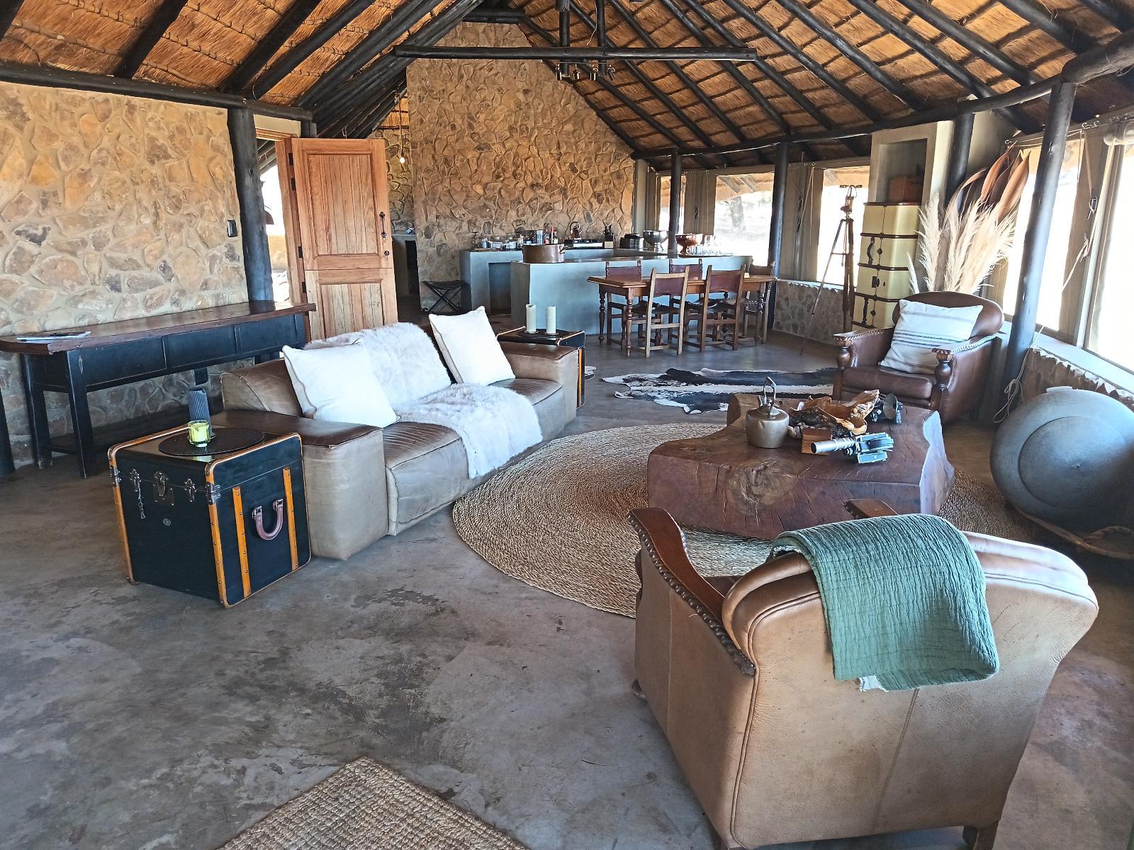 Roomtype 16: Lounge or bar Sibani Lodge