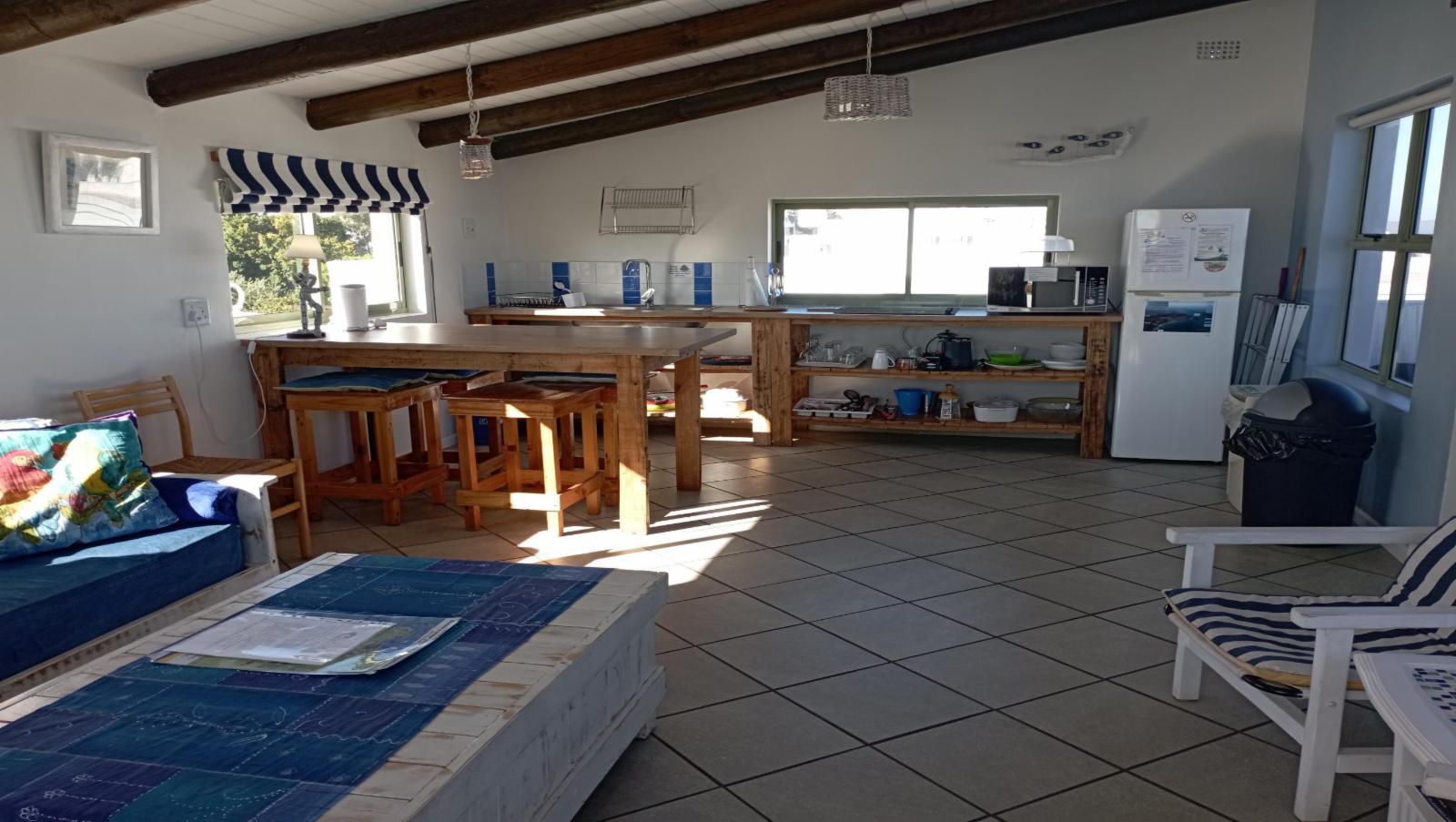Paradise Beach Apartments Langebaan Reserve Your Hotel, SelfCatering
