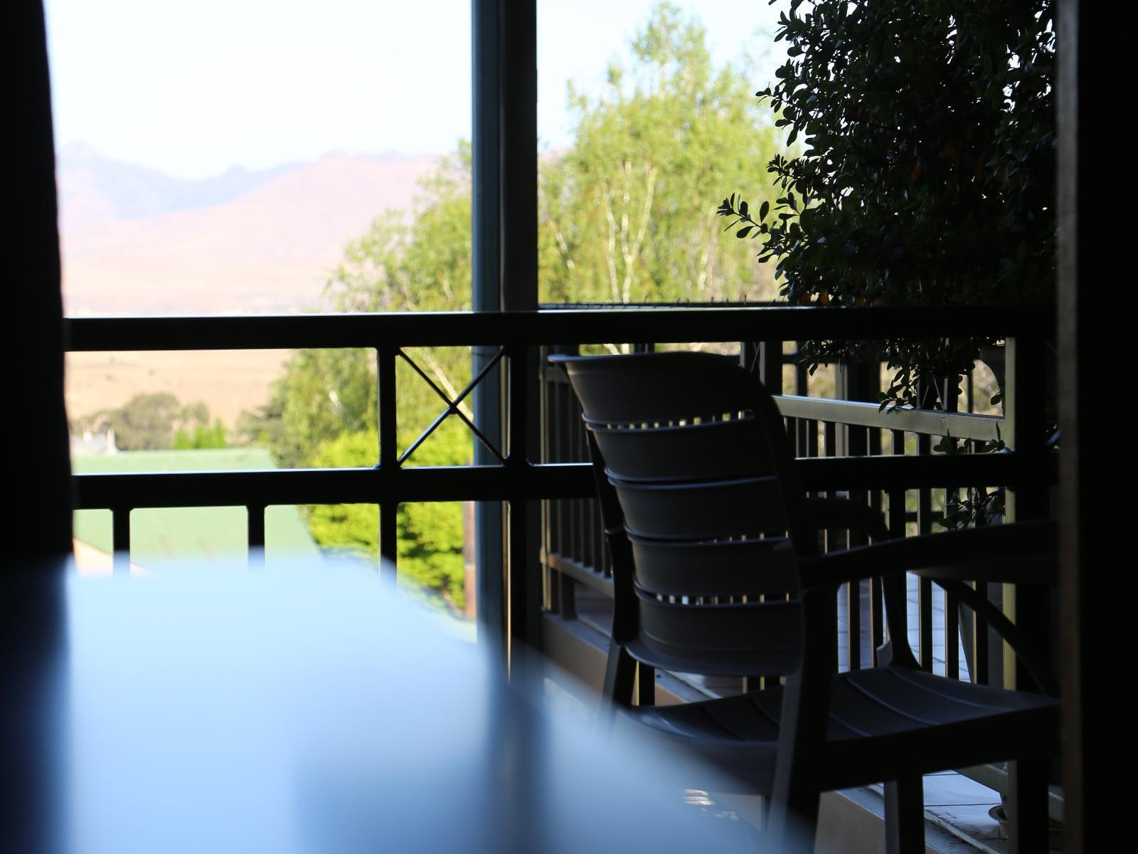 Mt Horeb Manor Reserve Your Hotel, SelfCatering, or Bed and