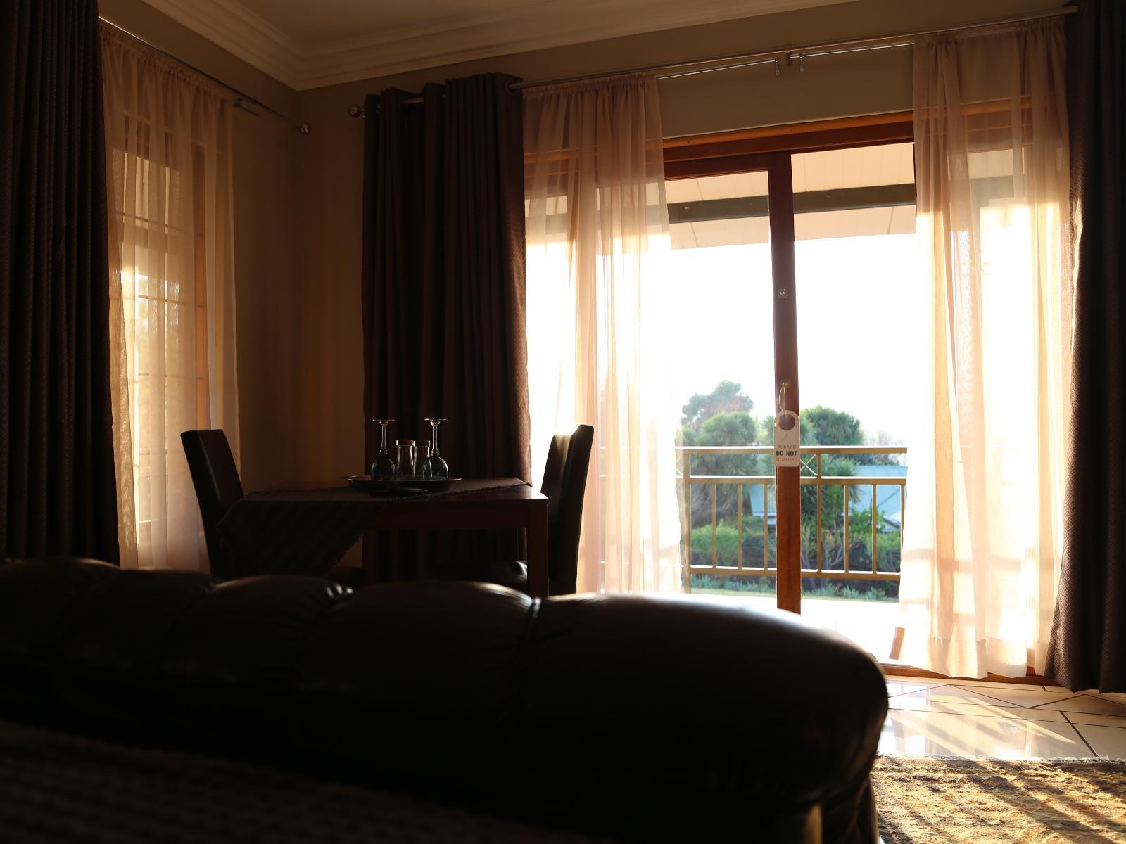 Mt Horeb Manor Reserve Your Hotel, SelfCatering, or Bed and