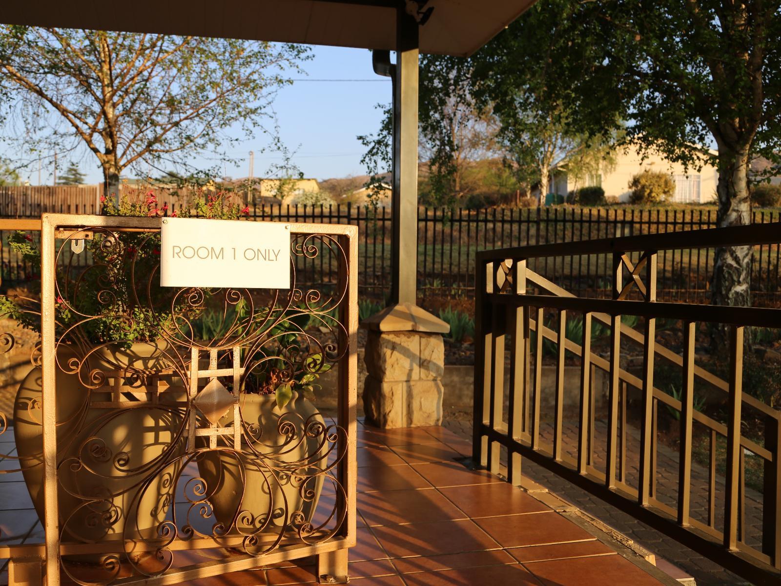 Mt Horeb Manor Affordable Deals Book SelfCatering or Bed and