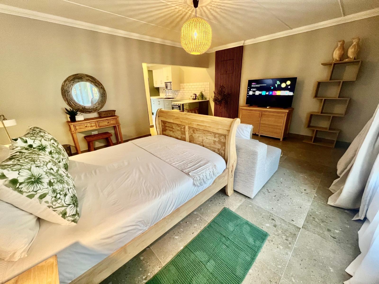 Roomtype 8: Photo of the whole room Little Eden St Lucia KZN South Africa