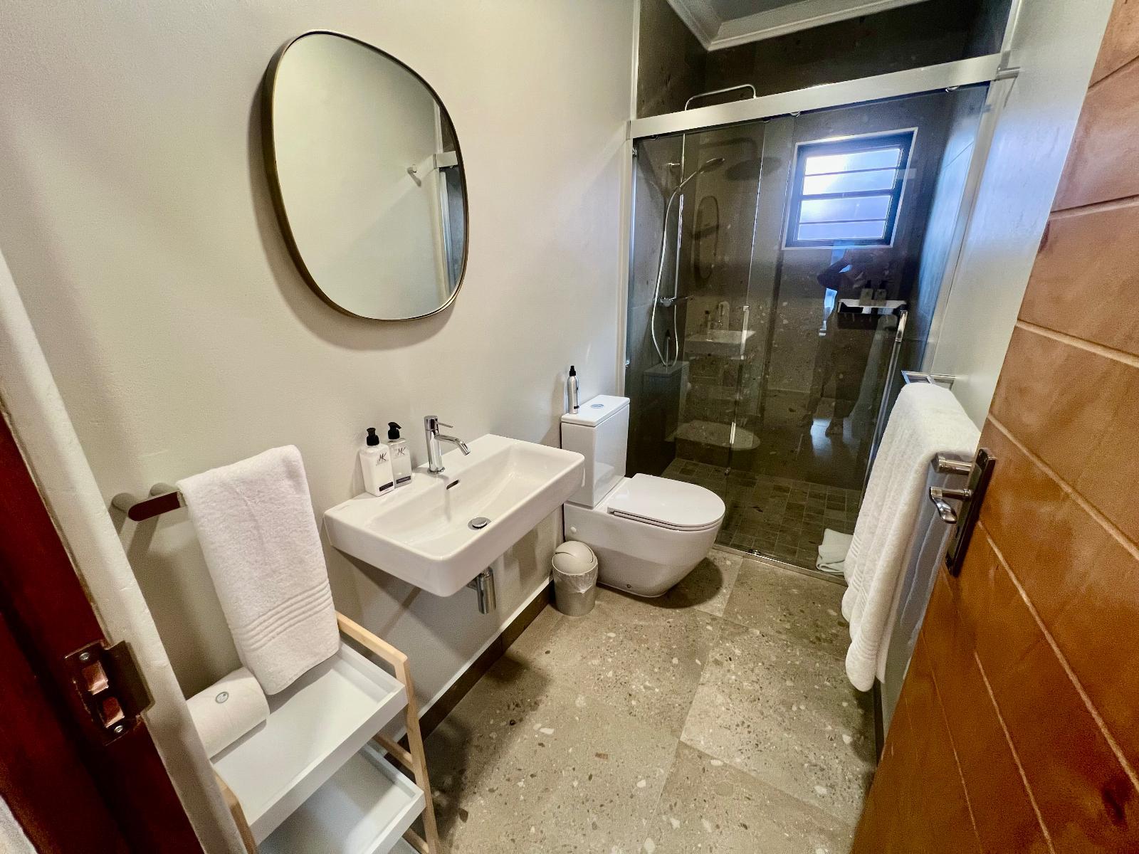 Roomtype 8: Bathroom Little Eden St Lucia KZN South Africa
