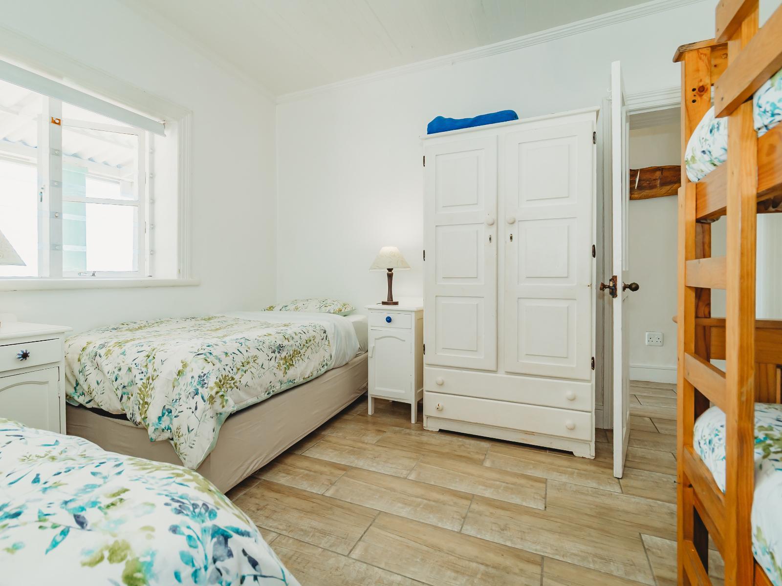 Silver Spray Beach Accommodation
