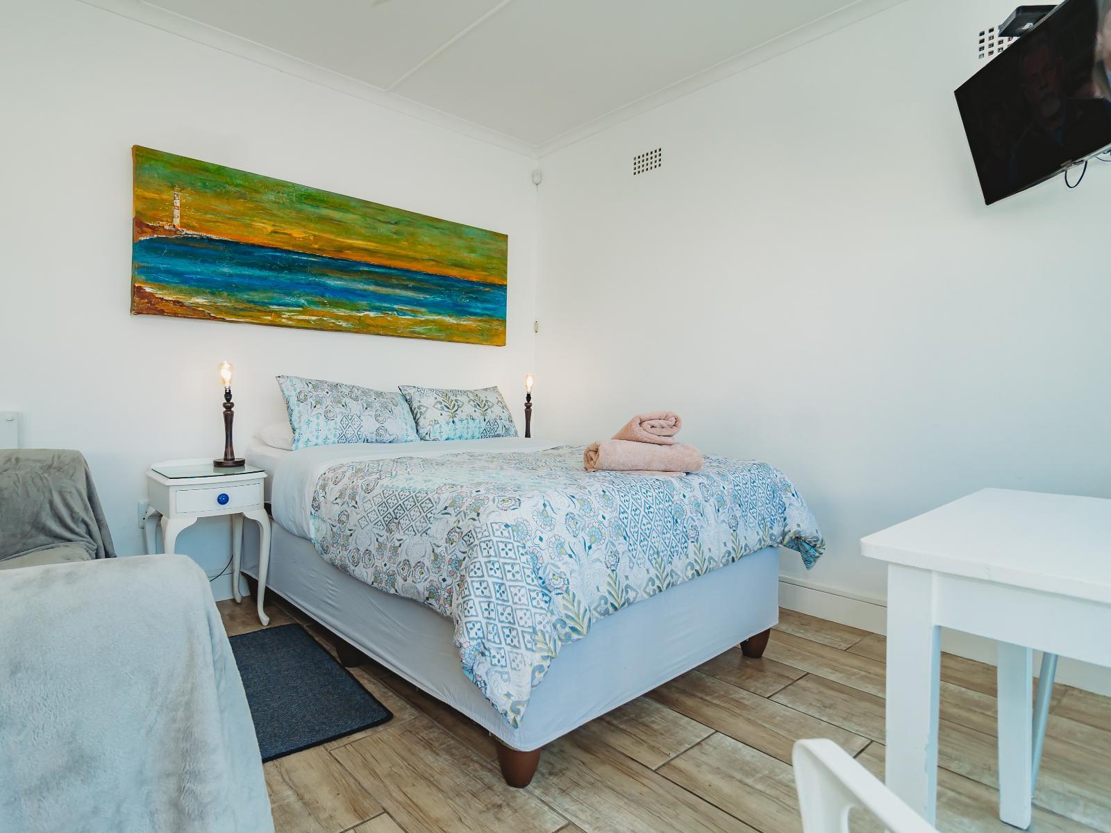 Silver Spray Beach Accommodation