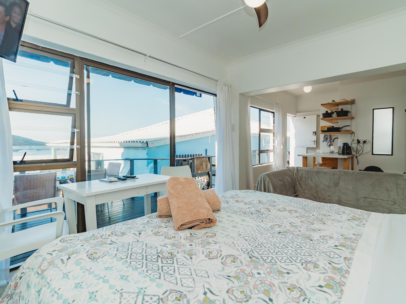Silver Spray Beach Accommodation