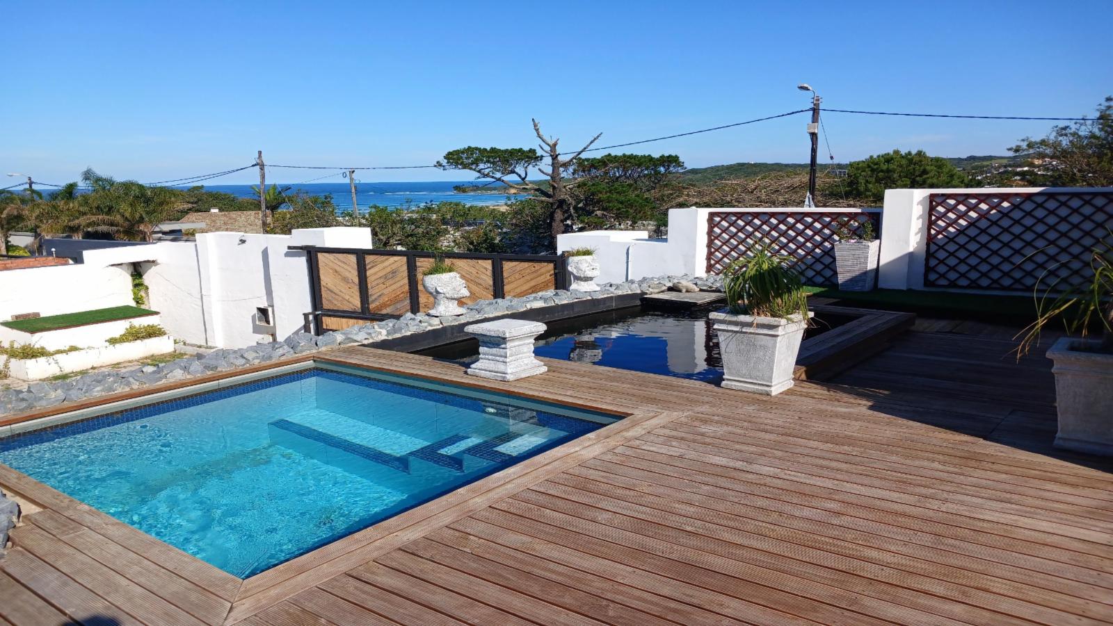 Reef View - East London