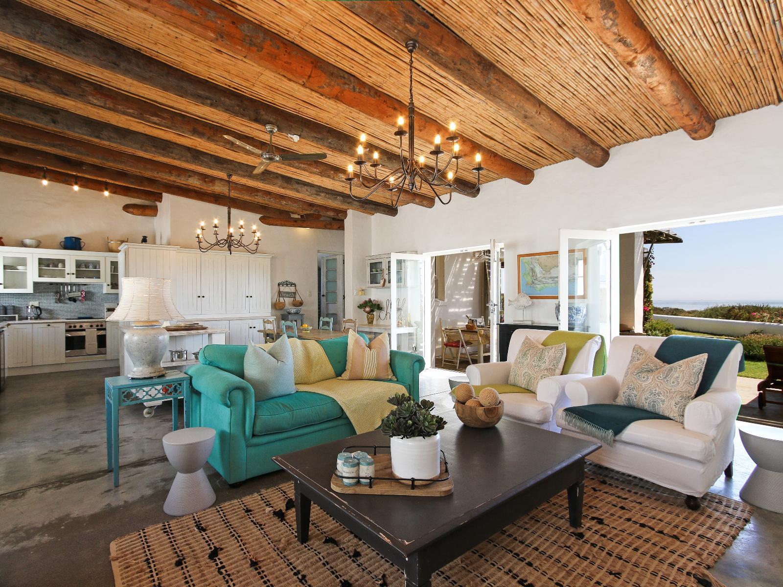 Roomtype 3: Photo of the whole room Beach Houses, Paternoster
