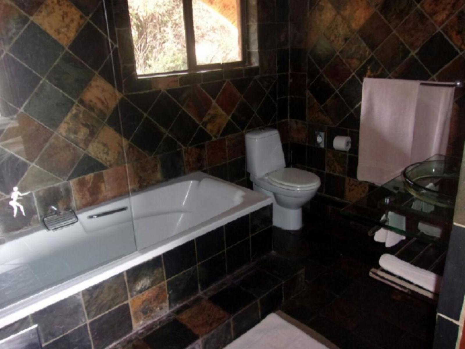 Roomtype 5: Bathroom Mahikeng Lodge